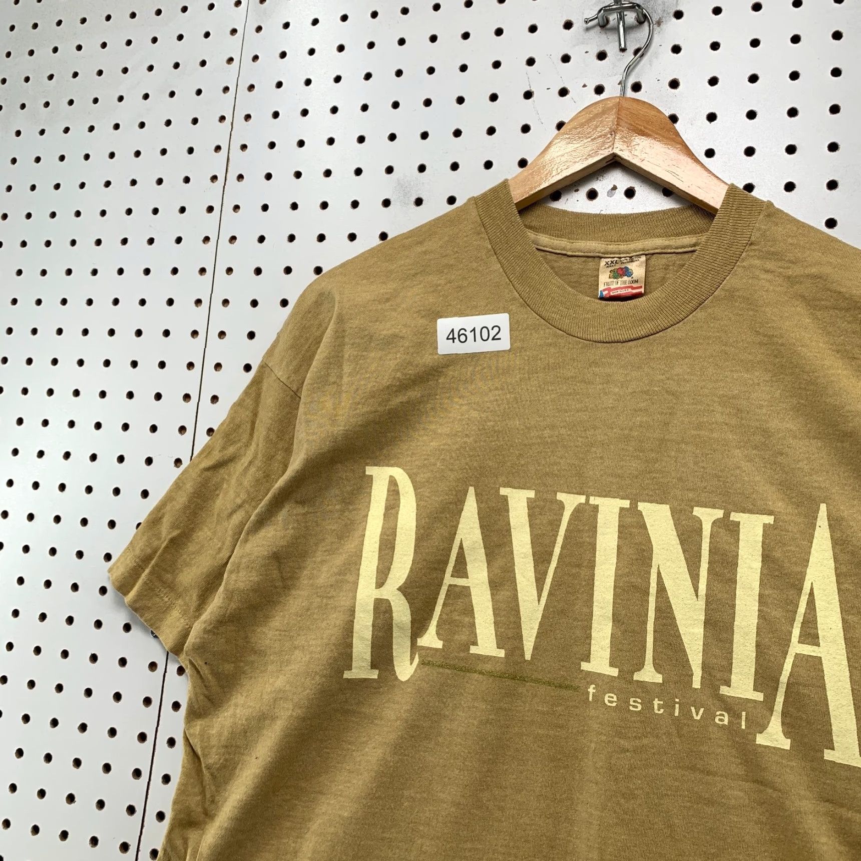 Fruit Of The Loom VINTAGE Ravinia Festival Shirt Mens 2XL Beige Cotton 90s Music USA Fruit of the Loom T-Shirt Short Sleeve Crew Neck 1980s-1990s Mens Size US XXL / EU 58 / 5 - 6 Thumbnail