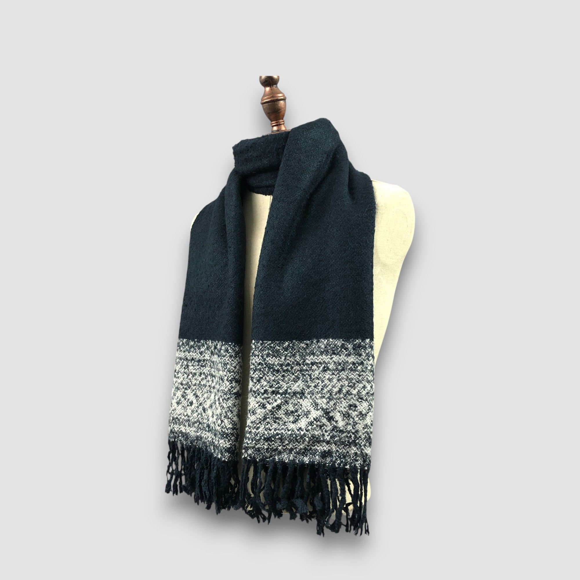 Japanese Brand Vintage Uniqlo X Ines De La Fressange Scarf Wool Scarves Size ONE SIZE - 1 Thumbnail
