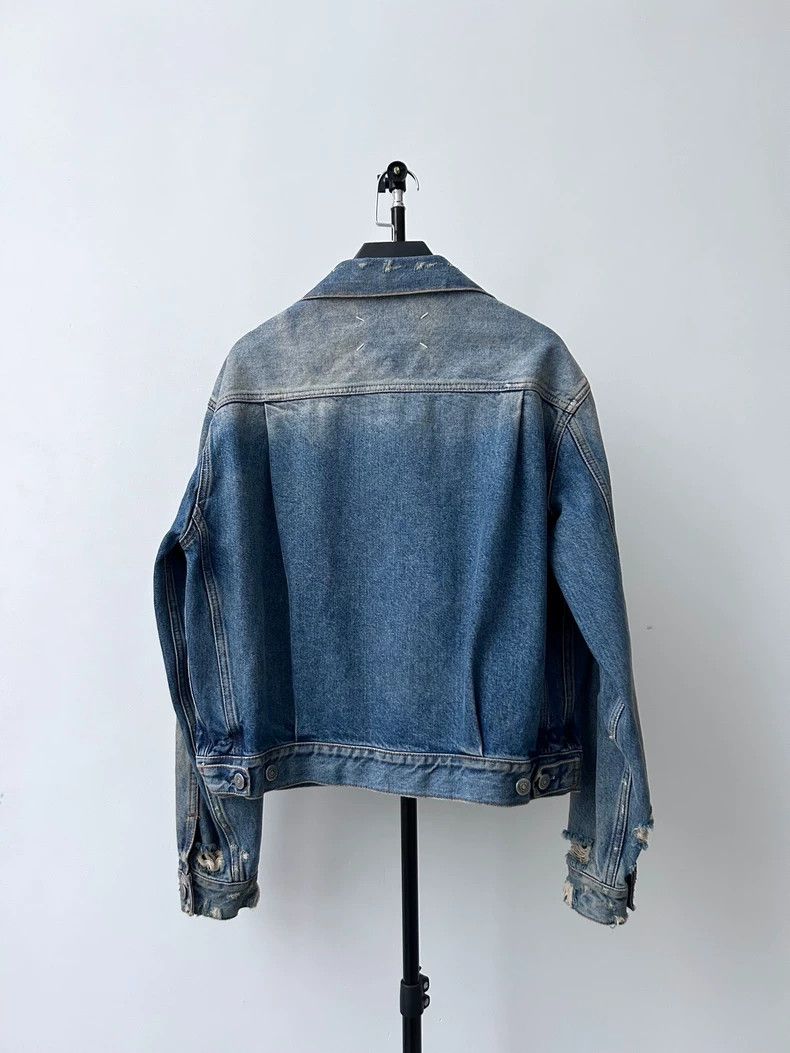 Maison Margiela Maison Margiela Make old and destroy denim jackets Size US S / EU 44-46 / 1 - 3 Thumbnail