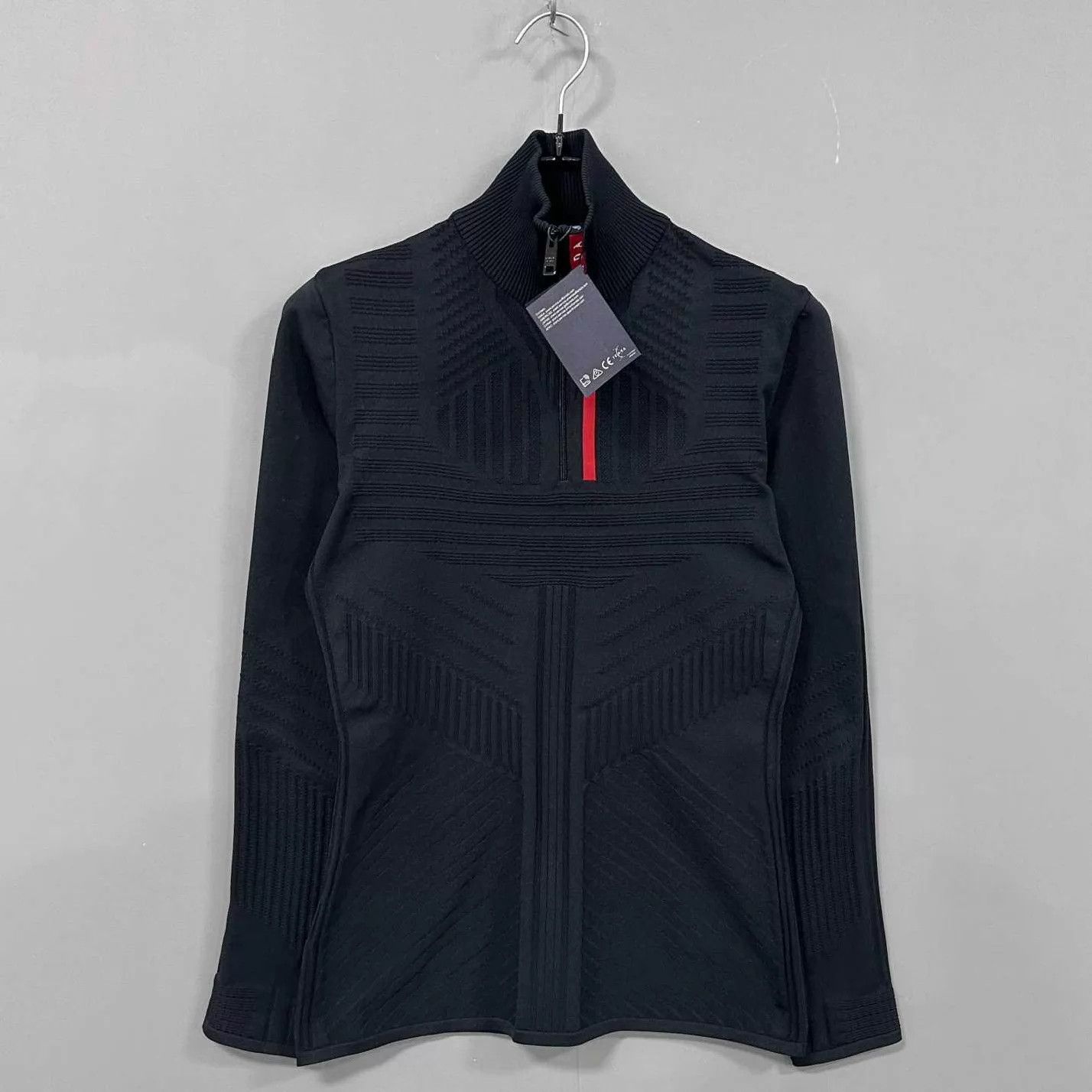 Prada PRADA High Neck Logo Half-Zip Top Size 44 Size US S / EU 44-46 / 1 - 1 Thumbnail