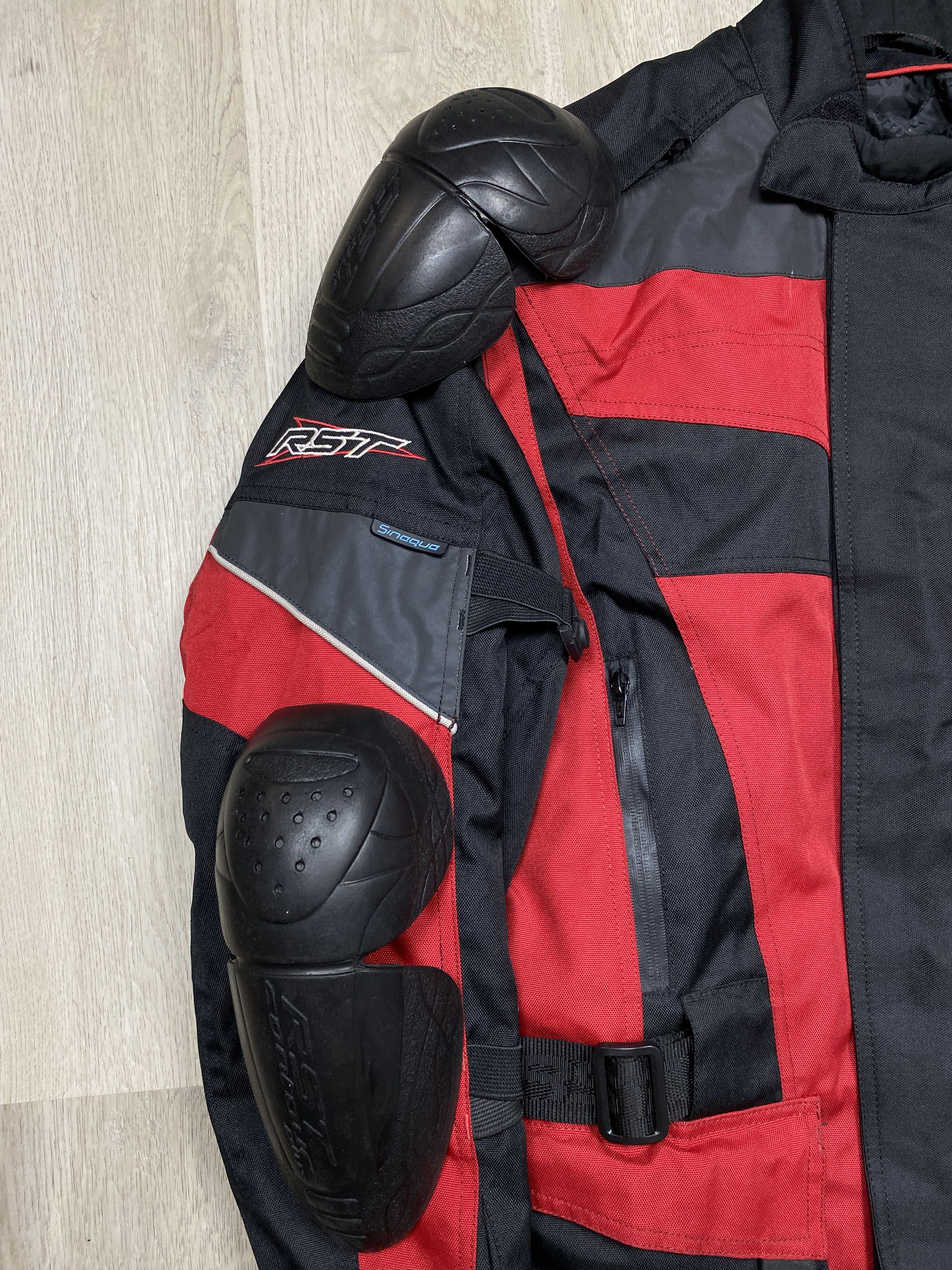 Genuine Leather RST Moto Jacket + Pants Racing Suit Overall Size US M / EU 48-50 / 2 - 14 Thumbnail