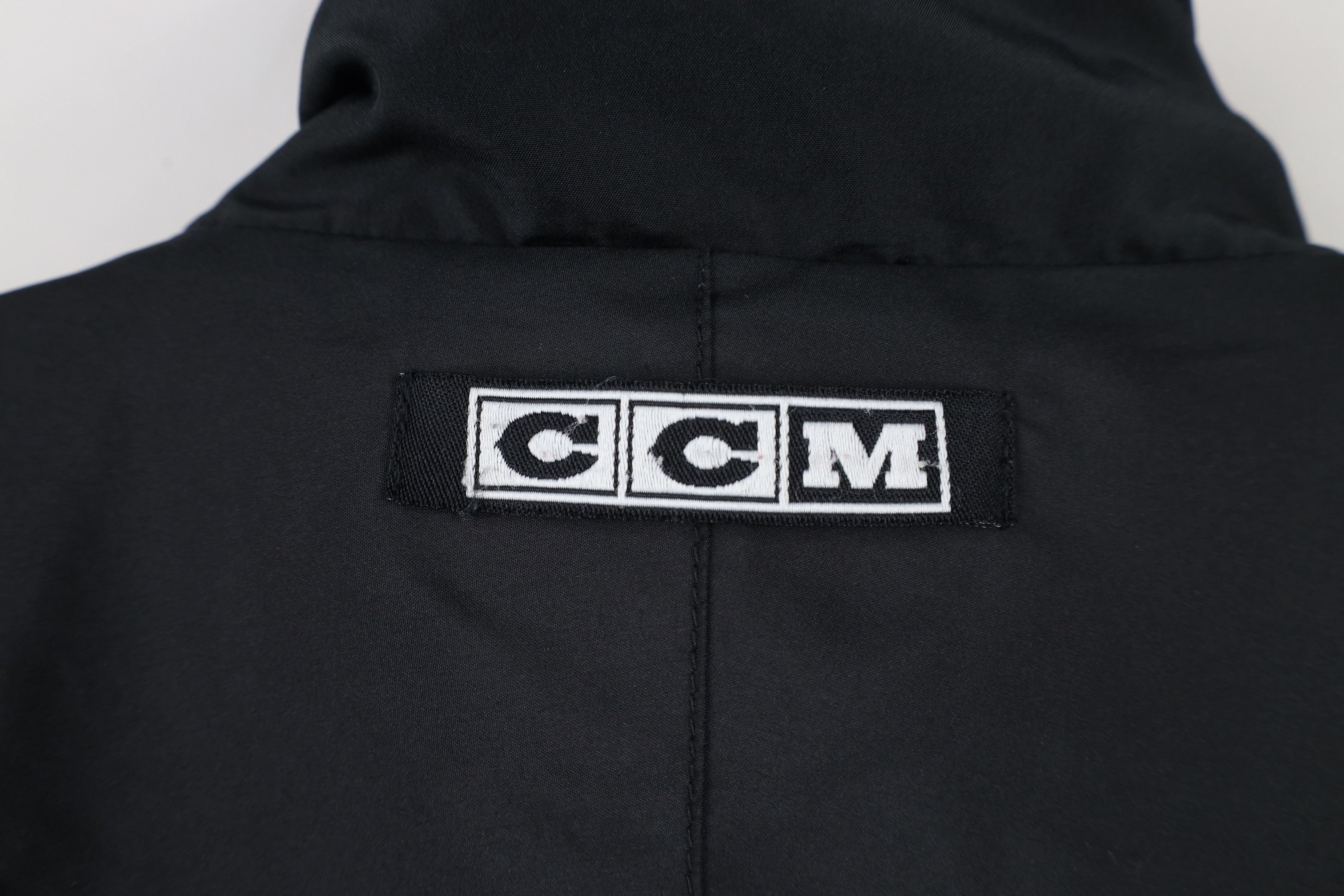 Vintage Vintage CCM Detroit Red Wings Hockey Full Zip Jacket Black Size US XL / EU 56 / 4 - 15 Thumbnail