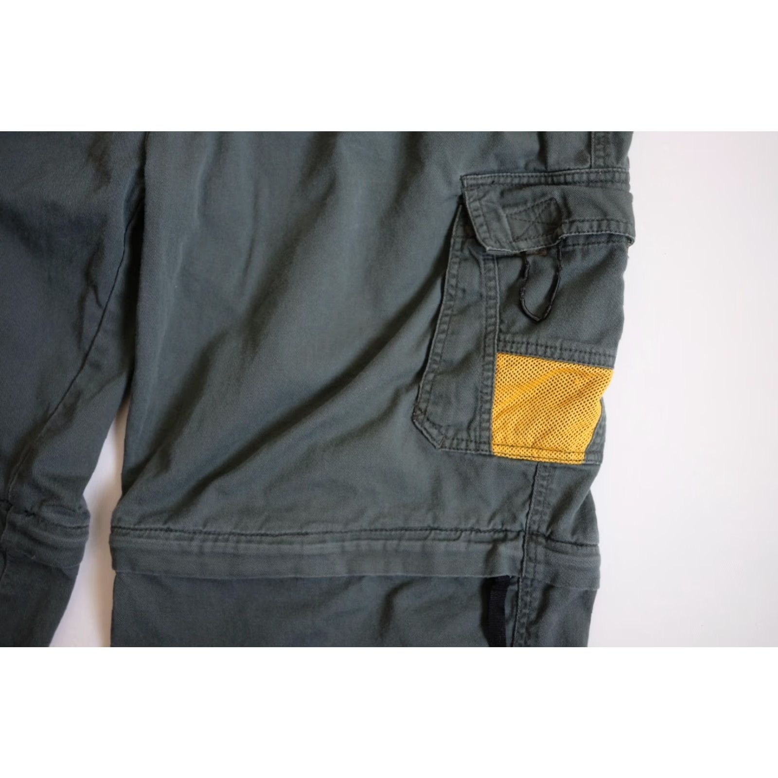 Vintage VINTAGE 725 Originals CARGO PANTS CONVERTIBLE SHORTS Green SZ 36 Men's Wide Leg Straight Leg 90s Y2K Vintage Casual Giftable Size US 36 / EU 52 - 4 Thumbnail
