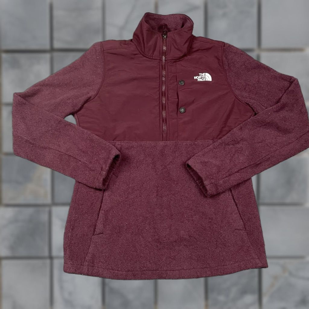 The North Face VINTAGE The North Face Sweater Womens XS Red Pockets 1/2 Zip Fleece Pullover Distressed Size XS / US 0-2 / IT 36-38 - 1 Thumbnail