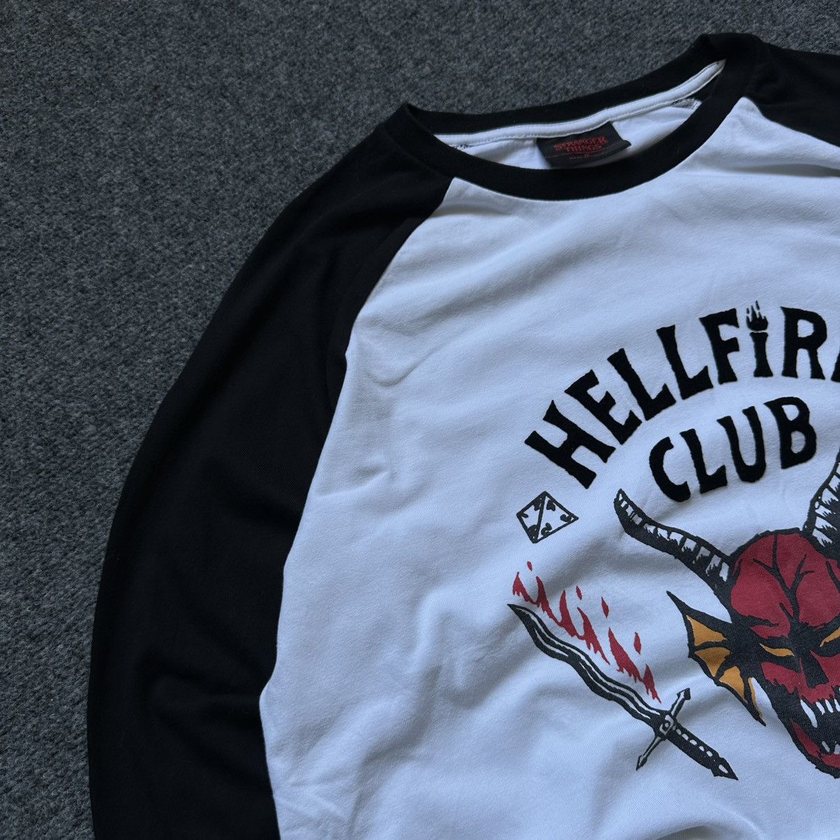 StrangeLove Skateboards VTG Strange Things Long-sleeve T-shirts Helfire Club Size M Size US M / EU 48-50 / 2 - 8 Thumbnail