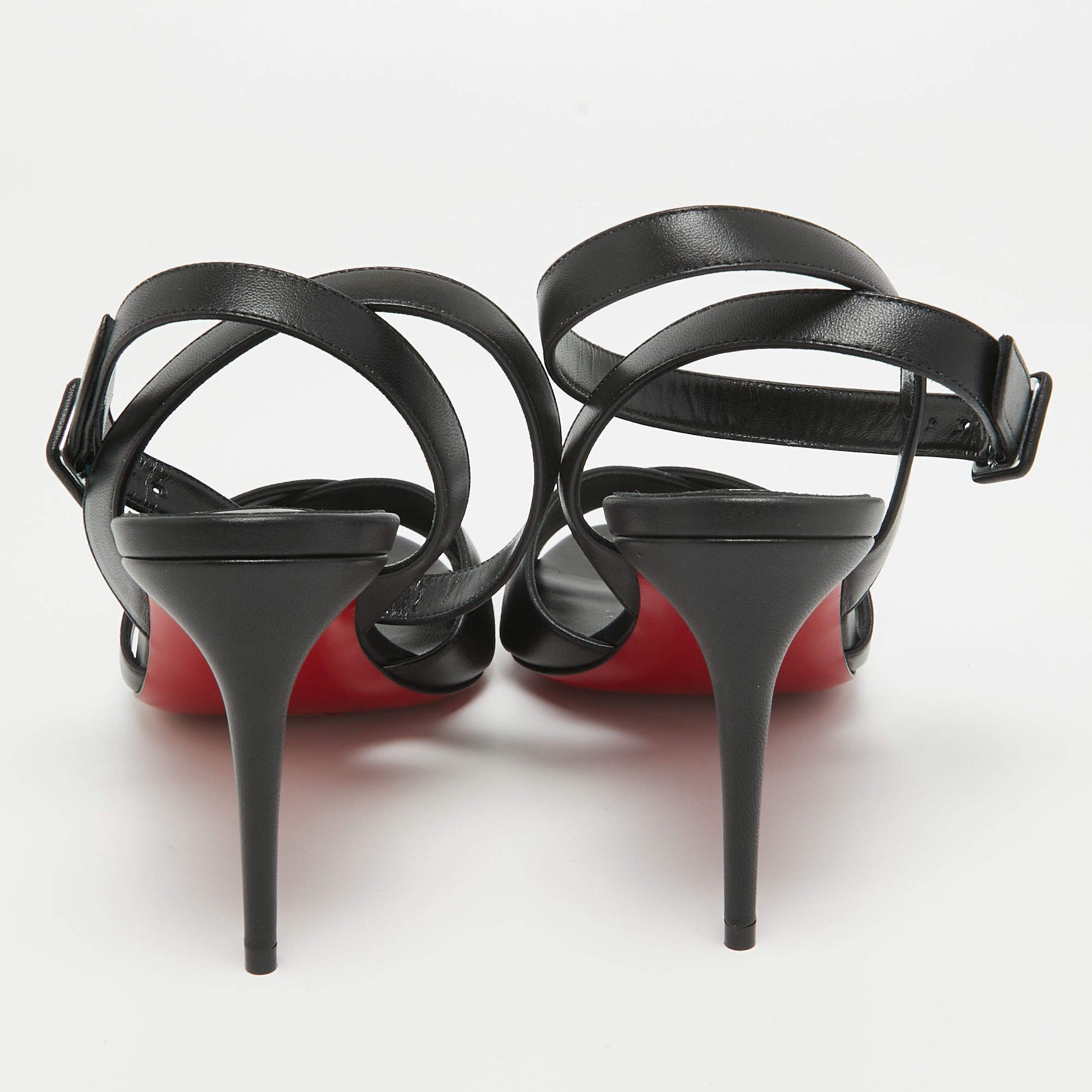 Christian Louboutin o1s1wg110225 Heels in Black Size US 7 / IT 37 - 5 Thumbnail