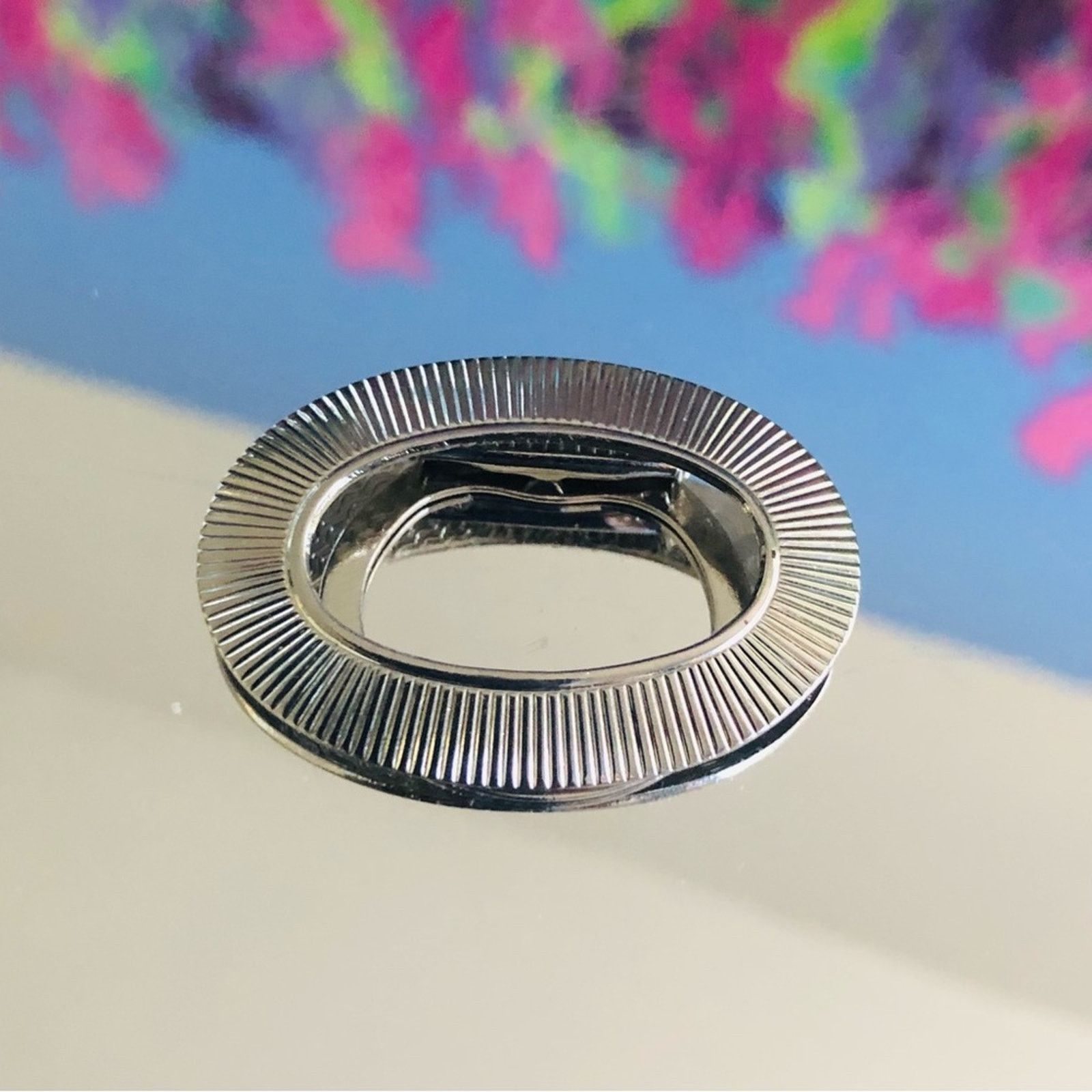 Vintage Vintage Lieba USA silver oval scarf clip Size ONE SIZE - 1 Thumbnail