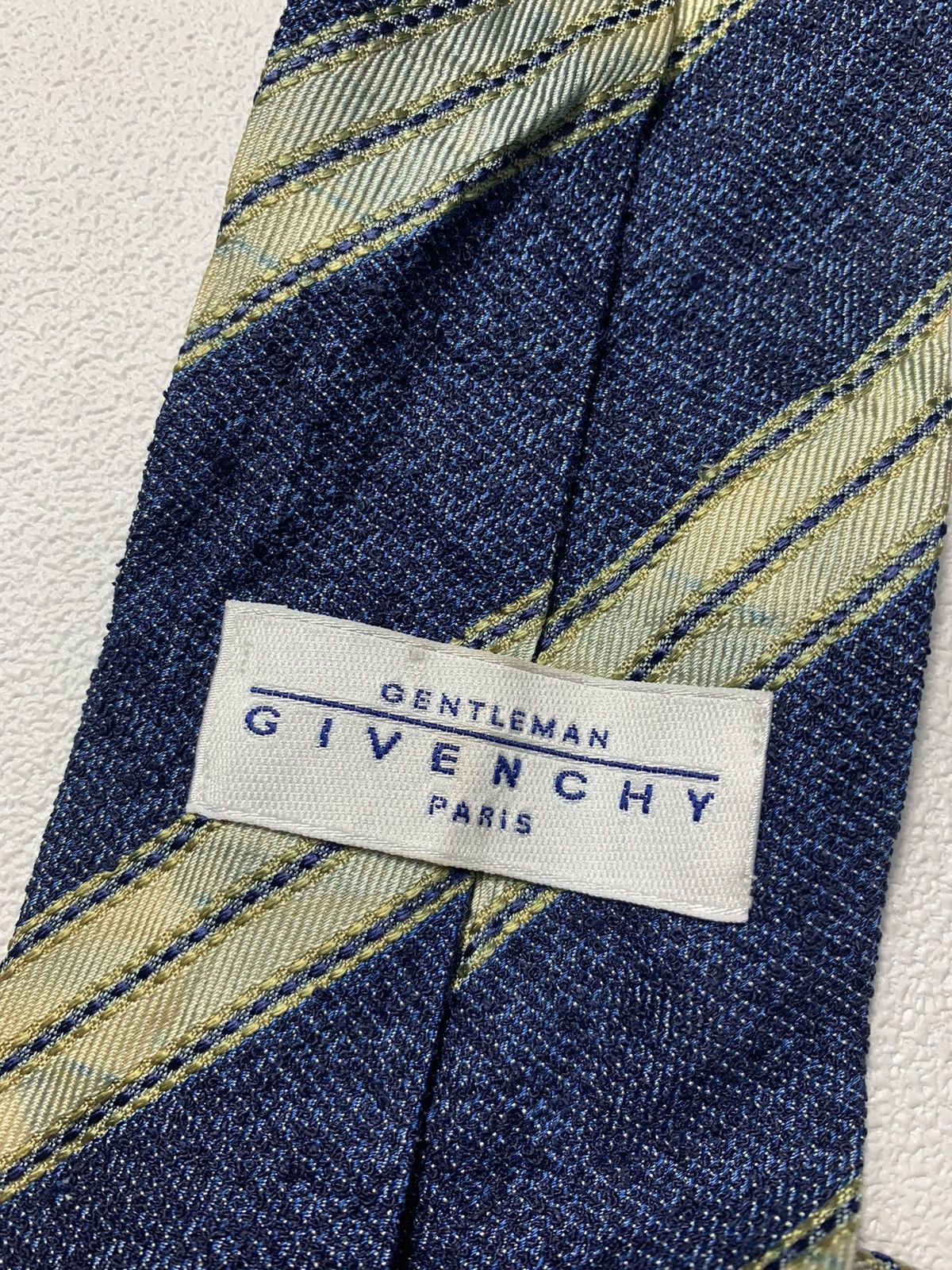 Givenchy × Vintage GIVENCY TIE Size ONE SIZE - 6 Thumbnail
