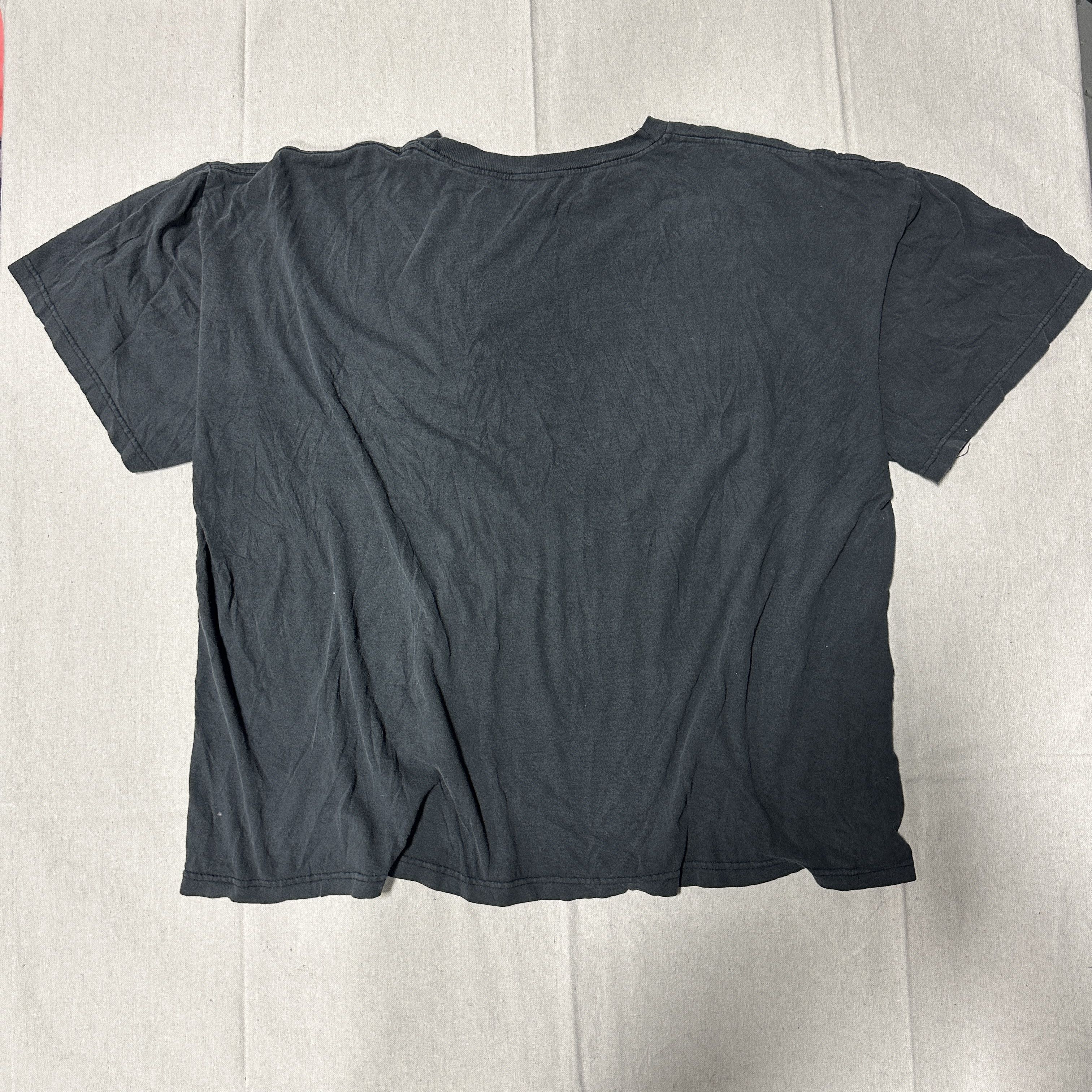 Star Wars 90s Vintage Star Wars Jedi vs Sith Graphic T-Shirt Size Large Size US L / EU 52-54 / 3 - 5 Thumbnail