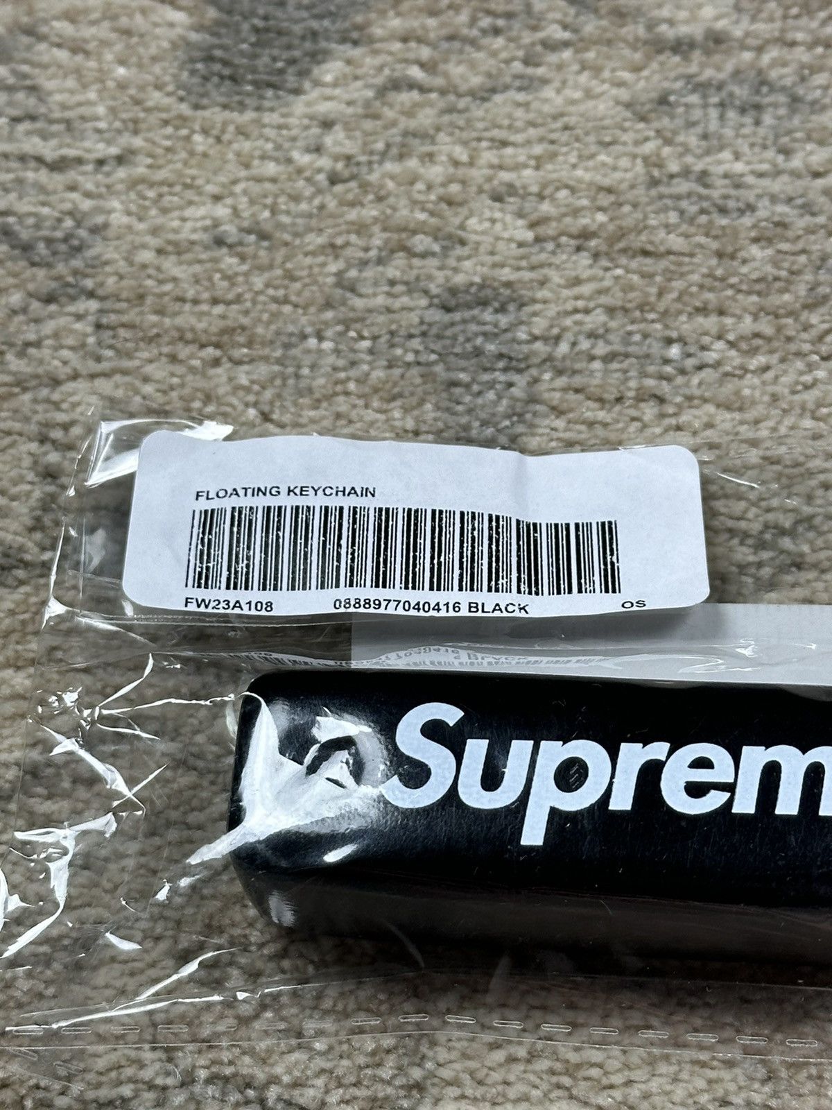 Supreme Supreme Floating Keychain Size ONE SIZE - 4 Thumbnail