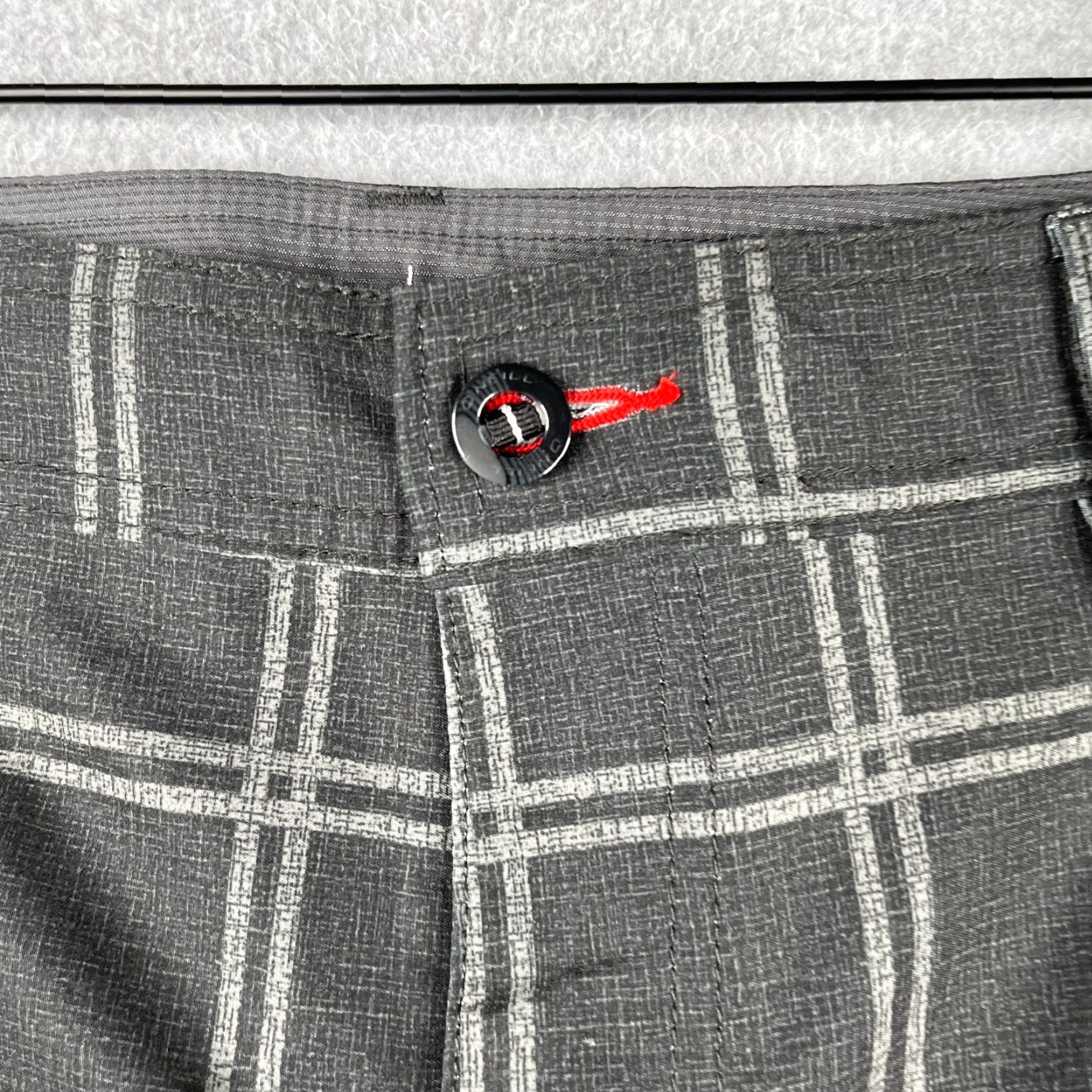 O'Neill VINTAGE? No. O'Neill Hybrid Short Mens 32 Gray Check Casual Stretch Classic Beach Size US 32 / EU 48 - 6 Thumbnail