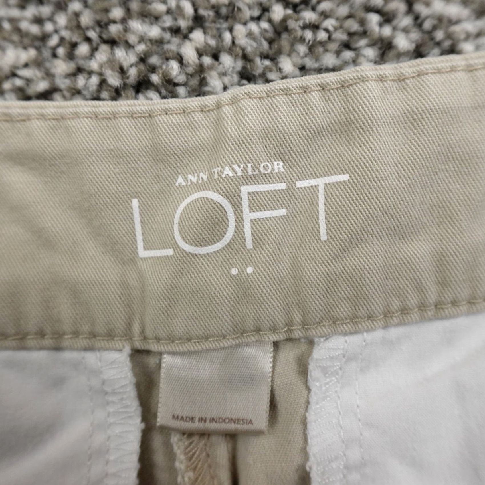 Ann Taylor Ann Taylor Loft Shorts Womens 0 Beige Khaki Chino Shortie Low Rise Preppy Size 25" / US 0 / IT 36 - 7 Thumbnail