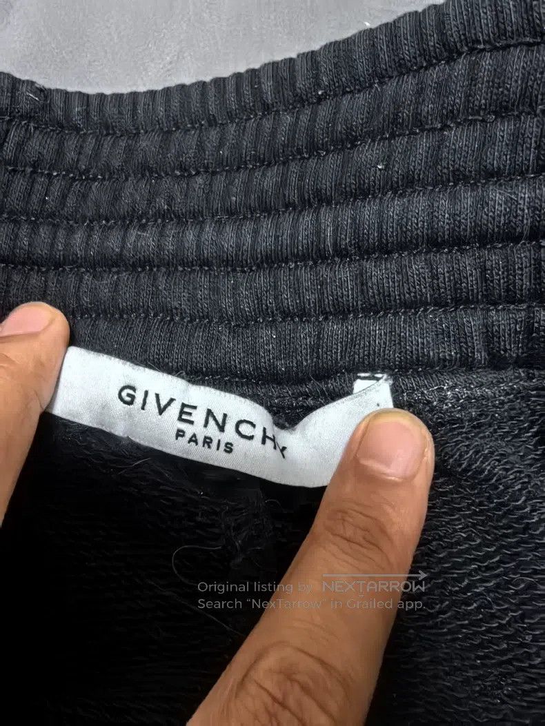 Givenchy Givenchy Classic Letter Embroidered Sweatshirt and Sweatpa Size US M / EU 48-50 / 2 - 6 Thumbnail