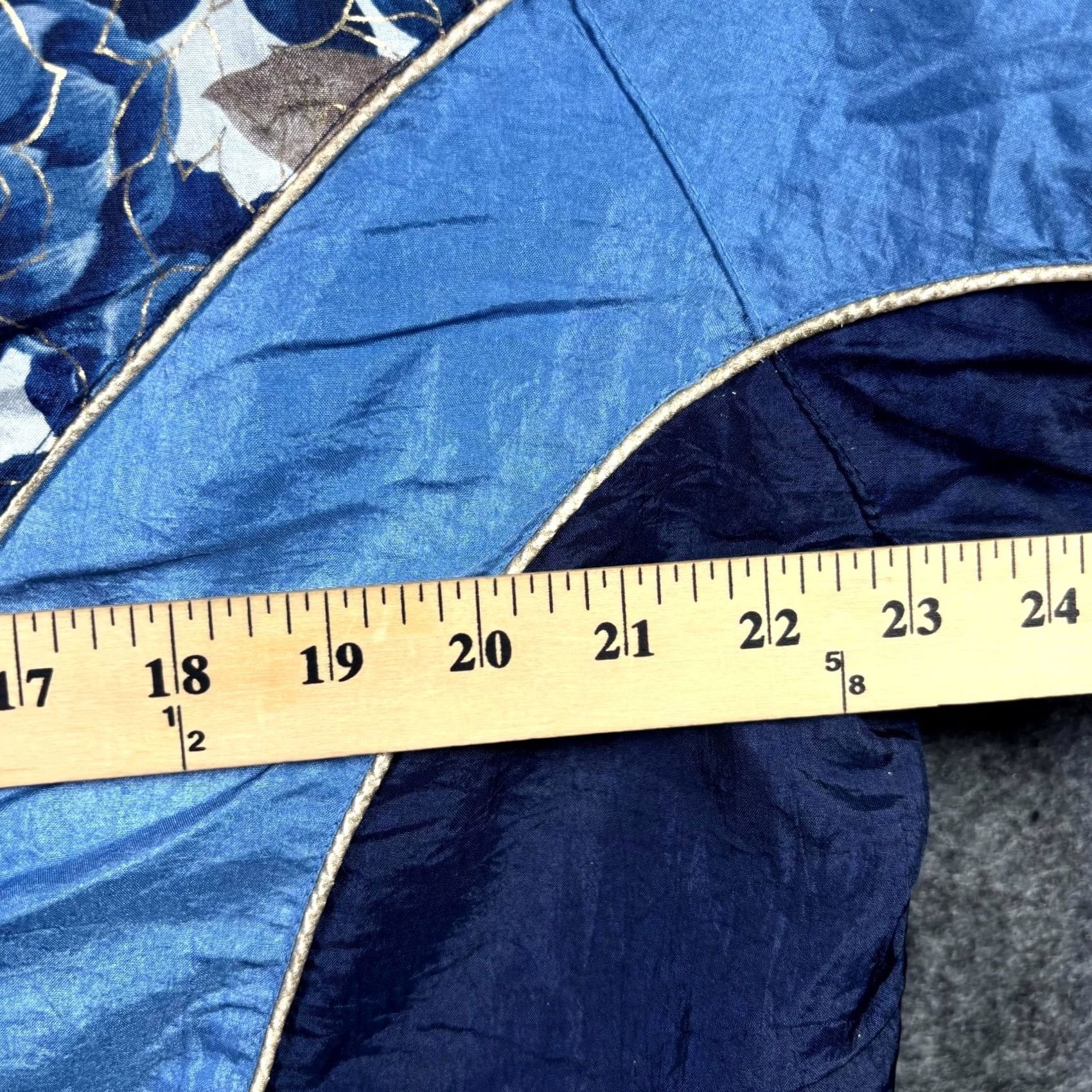 Vintage VINTAGE Cabin Creek Windbreaker Jacket Women's M Blue Nylon Floral Retro Winter Size M / US 6-8 / IT 42-44 - 2 Thumbnail