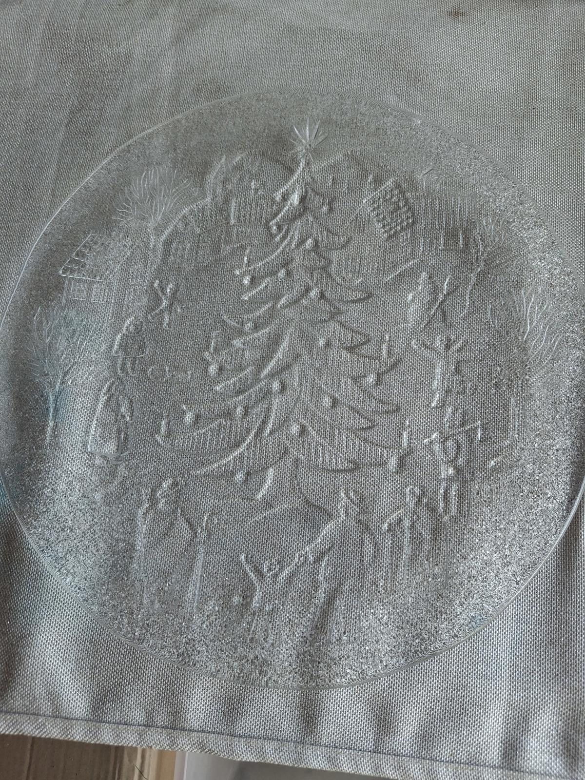 Unknown London Vintage Clear Glass Christmas Tree Plate Size ONE SIZE - 2 Thumbnail