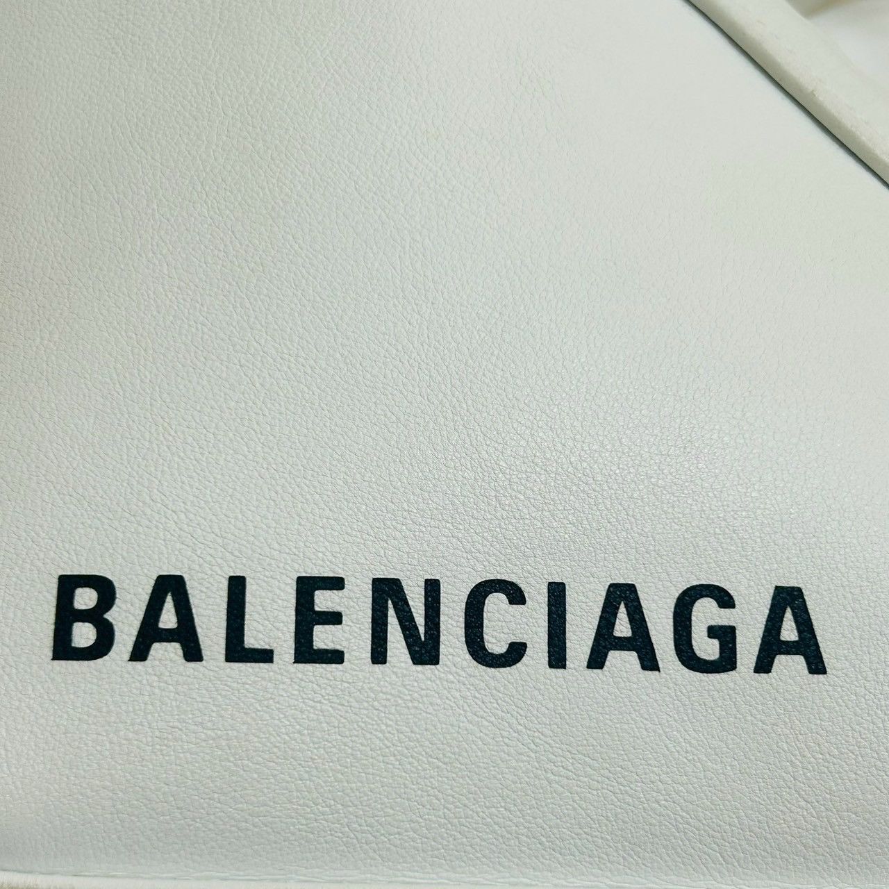 Balenciaga Balenciaga AW17 Triangle Shoulder Bag Size ONE SIZE - 2 Thumbnail