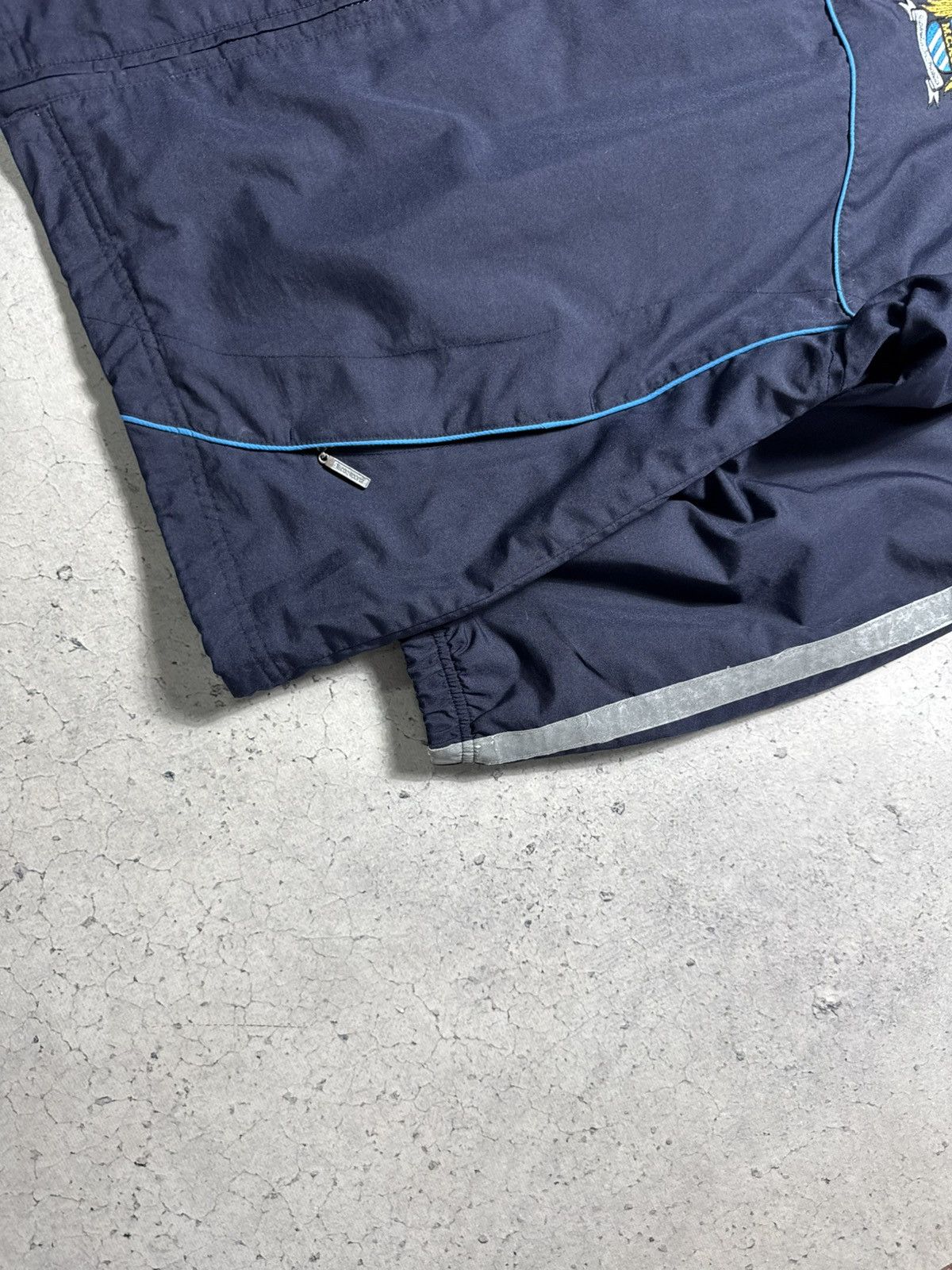 Le Coq Sportif Le coq Sportif FC Manchester City Football Nylon Jacket Size US L / EU 52-54 / 3 - 3 Thumbnail