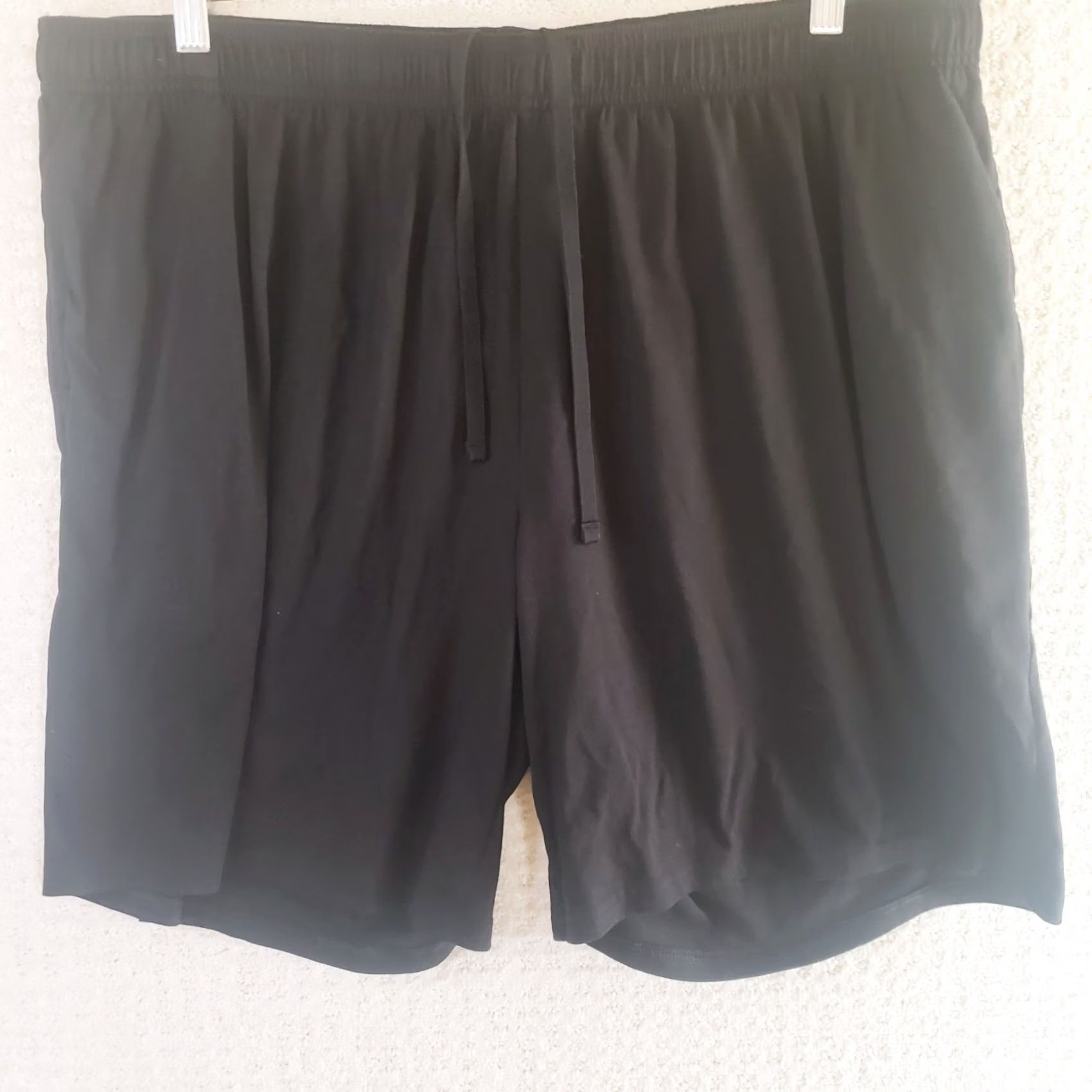 Athletic Works Athletic Works Shorts Men’s 2XL Black Athletic Gym Elastic Waist Drawstring Size US 39 - 2 Thumbnail