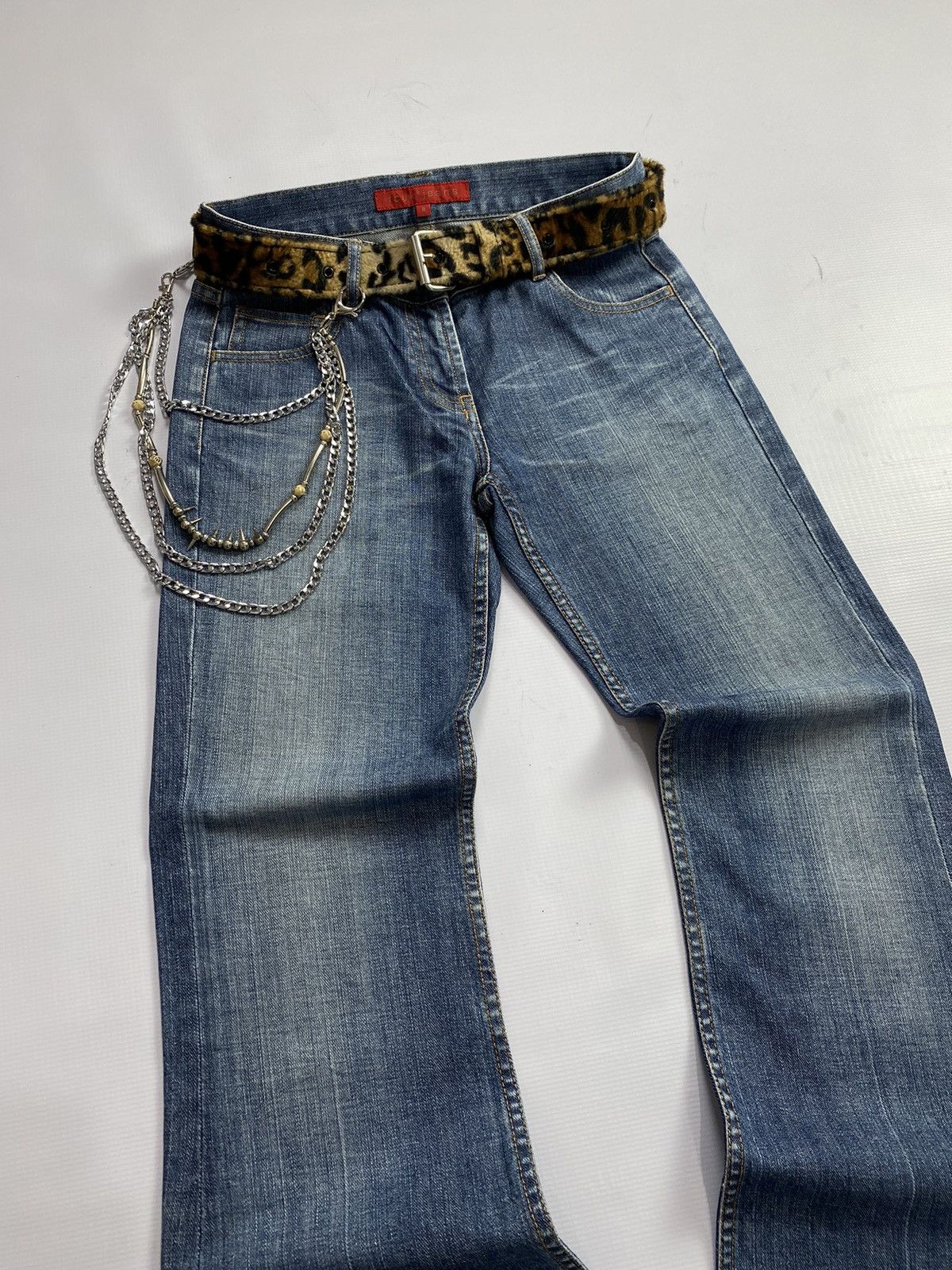If Six Was Nine × Japanese Brand × Le Grande Bleu (L.G.B.) 2000s FCUK Jean Flare Pant Size US 29 - 3 Thumbnail