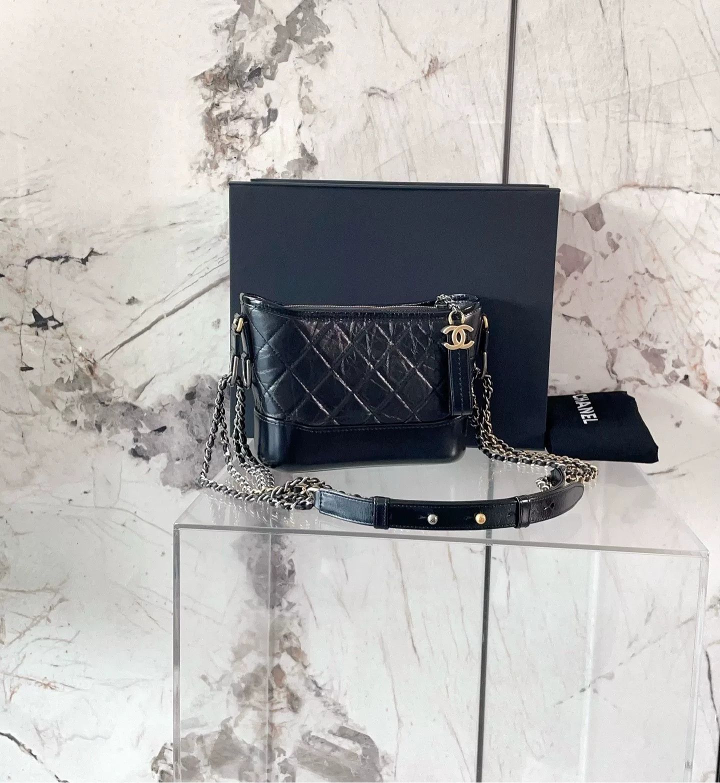Chanel Pre-loved Bag Very good condition Size ONE SIZE - 1 Thumbnail