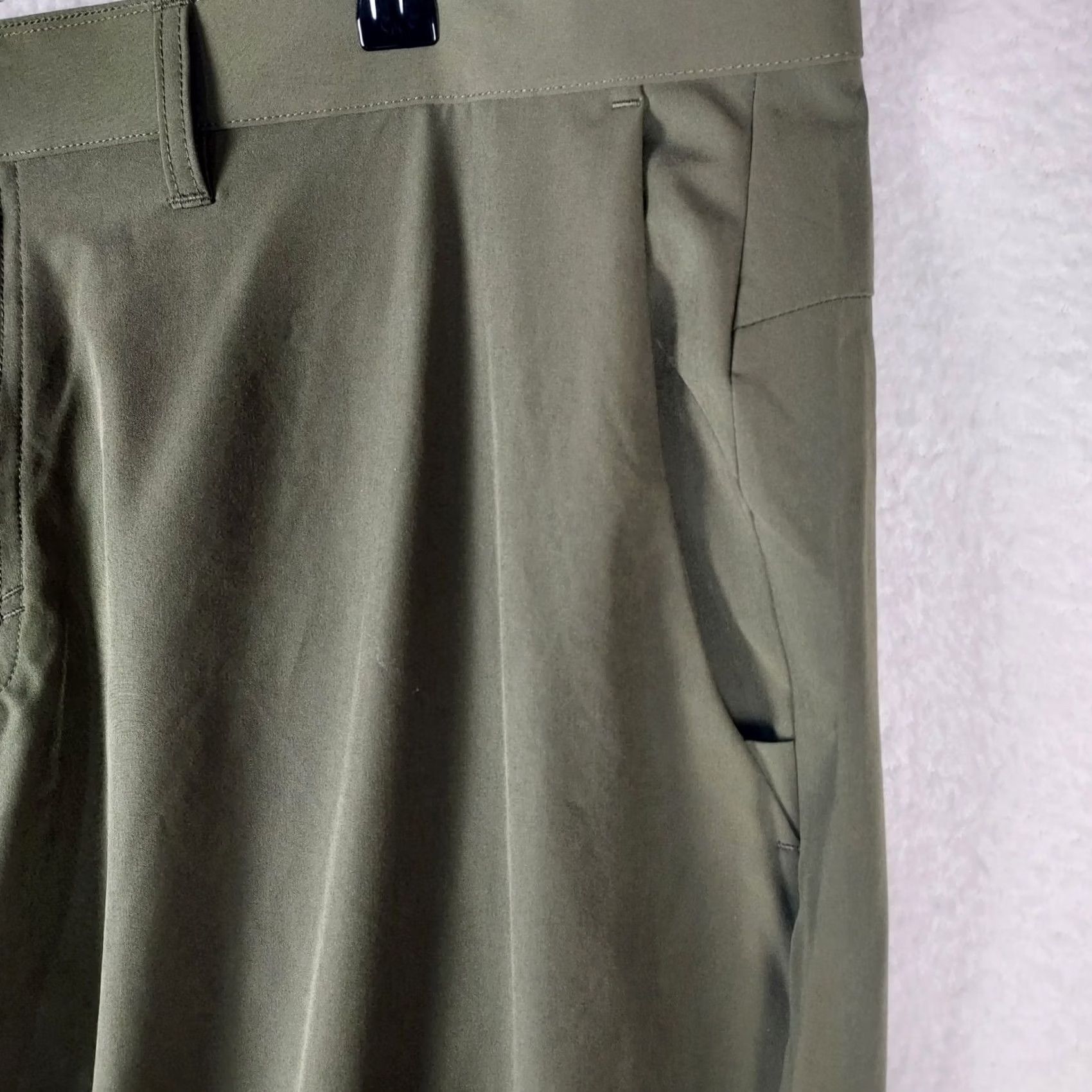 Fabletics Fabletics Pants Mens 42x32 Olive Performance Stretch Casual Athletic Size US 42 / EU 58 - 4 Thumbnail