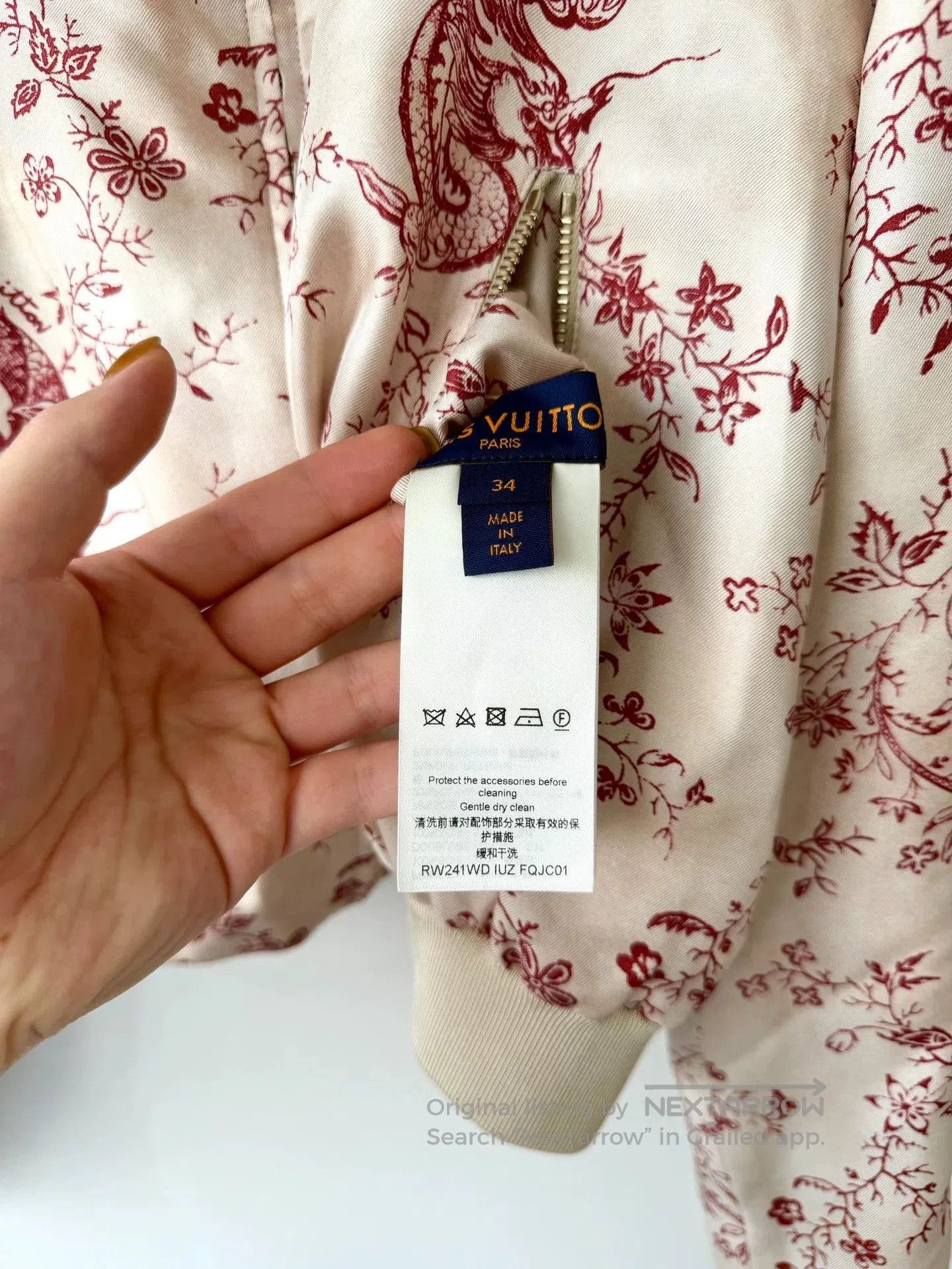 Louis Vuitton limited edition floral print bomber jacket. Size S / US 4 / IT 40 - 5 Thumbnail