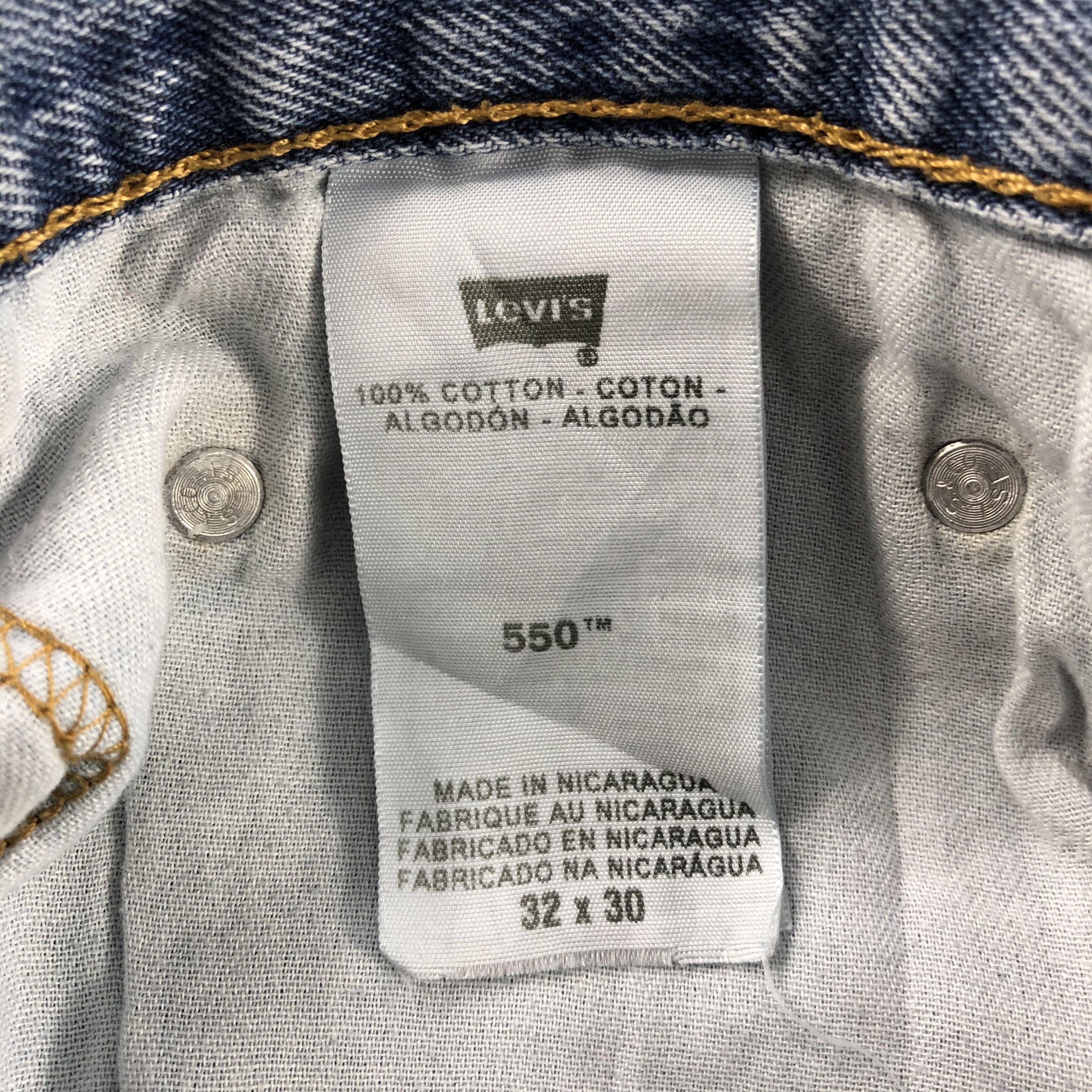 Levi's Vintage Light Wash Levis 550 Jeans-J2165 Size US 31 - 11 Thumbnail