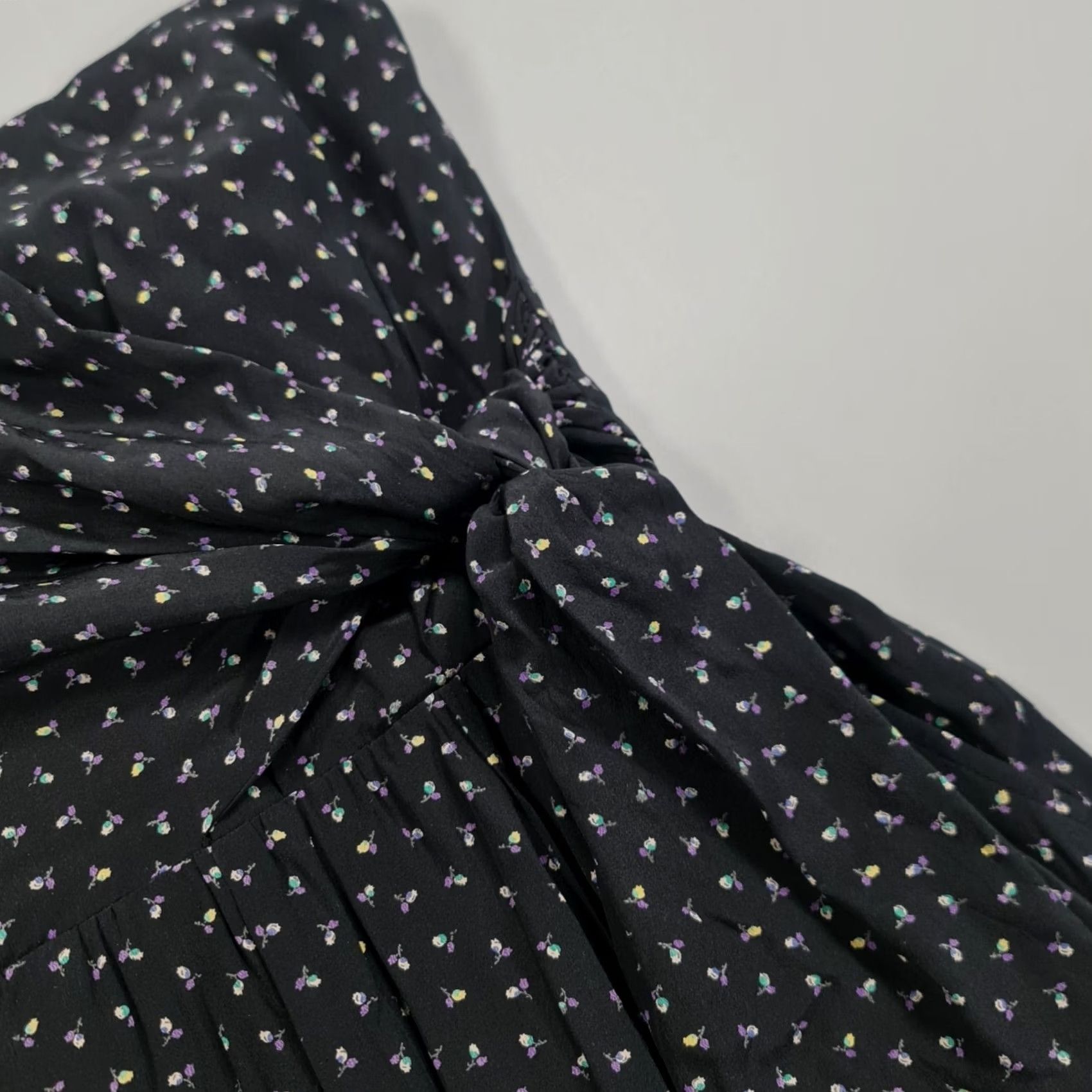 Juicy Couture Juicy Couture Womens Jumpsuit Silk Black 6 UK Sleeveless Floral Zip Regular One-Piece Womens Size 28" / US 6 / IT 42 - 4 Thumbnail