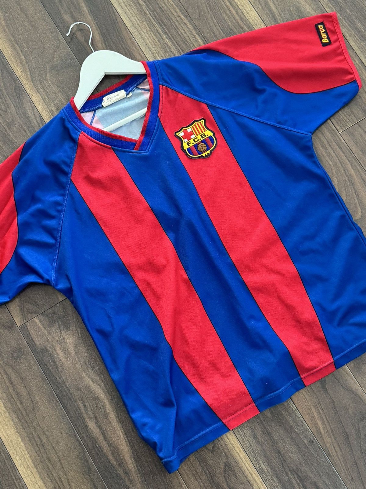 Vintage Vintage FC Barcelona #10 Juan Román Riquelme Football Shirt Size US M / EU 48-50 / 2 - 4 Thumbnail