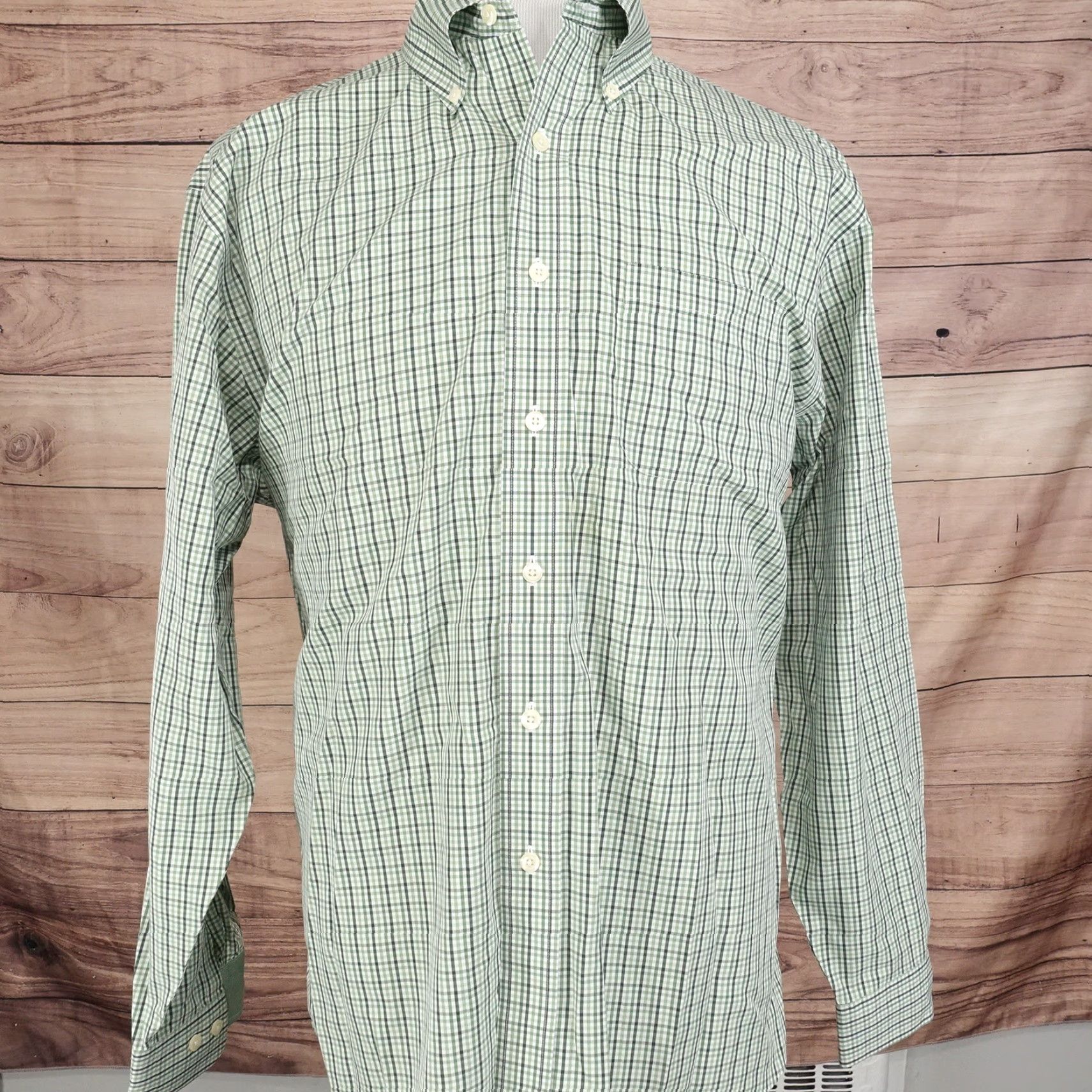 Brooks Brothers BROOKS BROTHERS NON IRON GREEN GINGHAM CHECK BUTTON-UP SHIRT MENS SIZE L LARGE Size US L / EU 52-54 / 3 - 3 Thumbnail