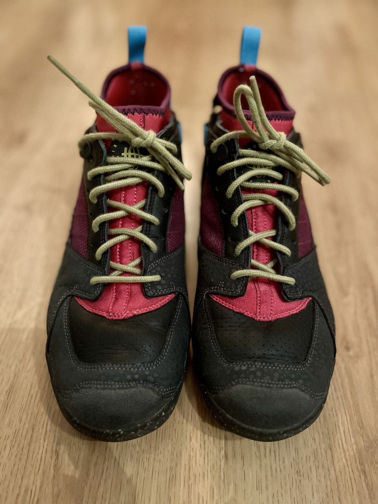 Nike ACG Nike Air Revaderchi Supreme 8.5 US Size US 8.5 / EU 41-42 - 1 Thumbnail