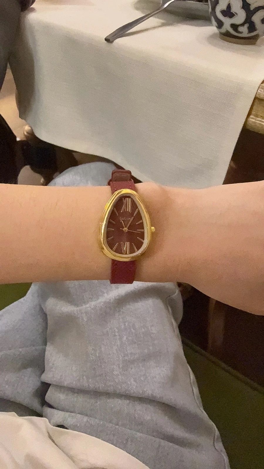 Other Minimalist Red Oval Watch – Small Niche Design Size ONE SIZE - 3 Thumbnail