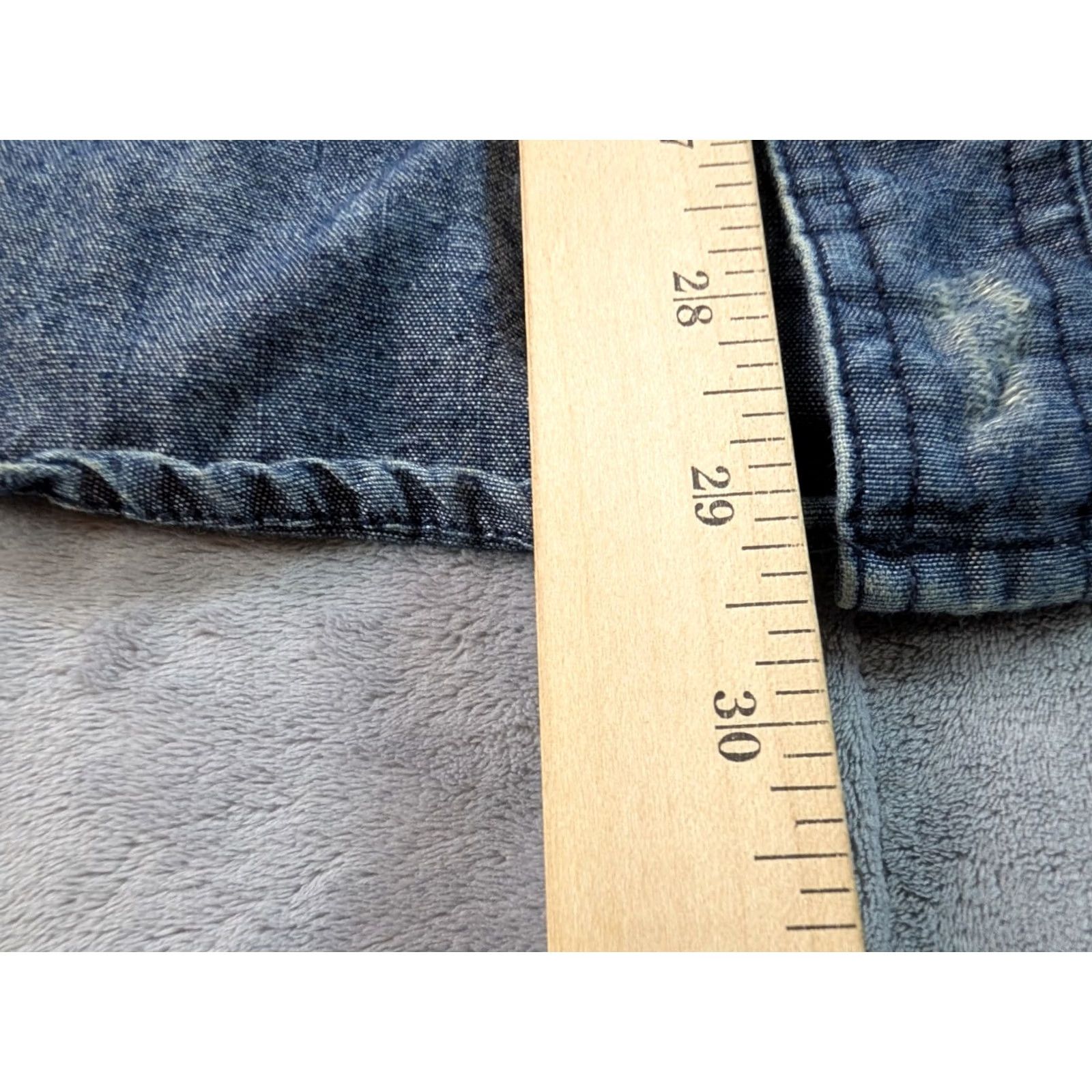 Decree Decree Indigo Dobby Long Sleeve Button-Up Shirt Men M Blue Vintage 90s Workwear Casual Distressed Cotton Chambray/Indigo Dobby/Outdoor Size US M / EU 48-50 / 2 - 6 Thumbnail