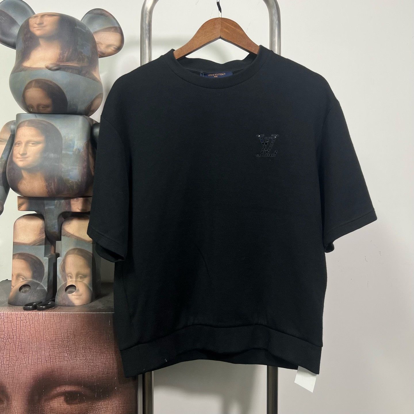 Louis Vuitton Louis Vuitton Retro Black T-Shirt s Men Size US S / EU 44-46 / 1 - 1 Thumbnail