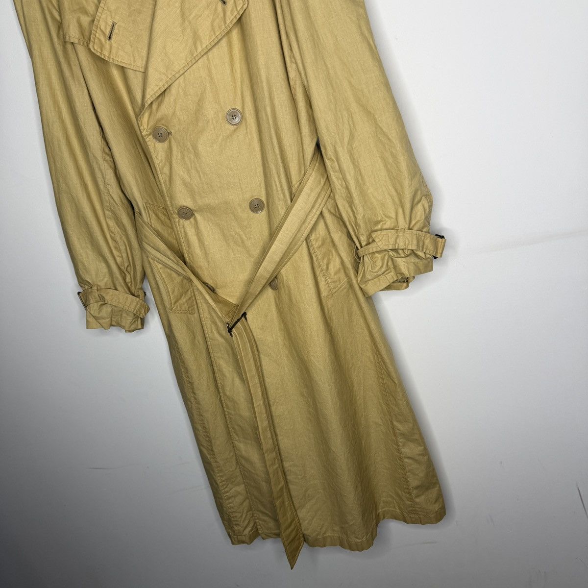 Vintage Vintage Trench Coat Beige Made in Italy Avant Garde 80s 90s Size US M / EU 48-50 / 2 - 2 Thumbnail