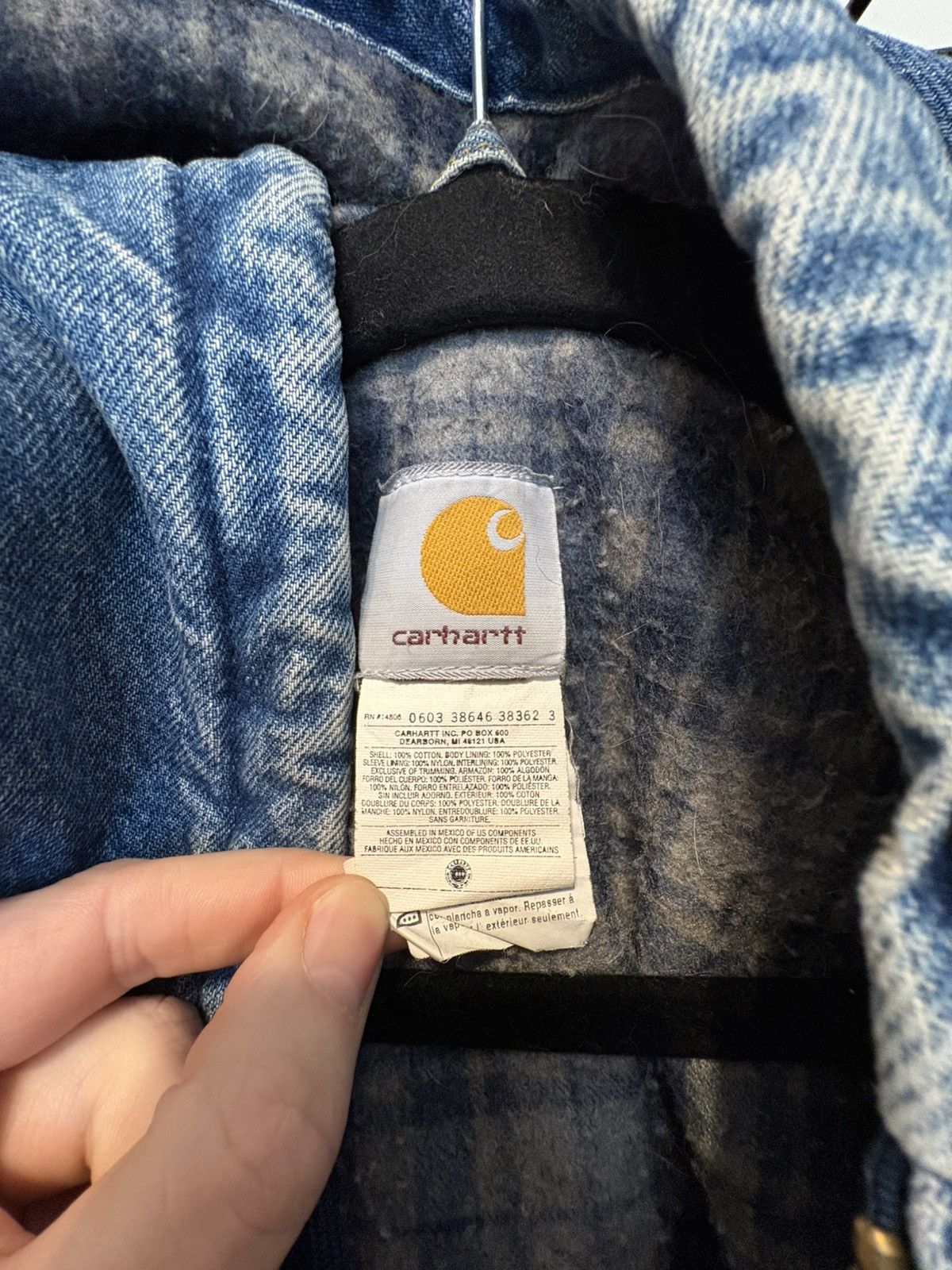 Carhartt Vintage Carhartt J139 DST Distressed Denim Jacket 2XL Tall Size US XXL / EU 58 / 5 - 4 Thumbnail