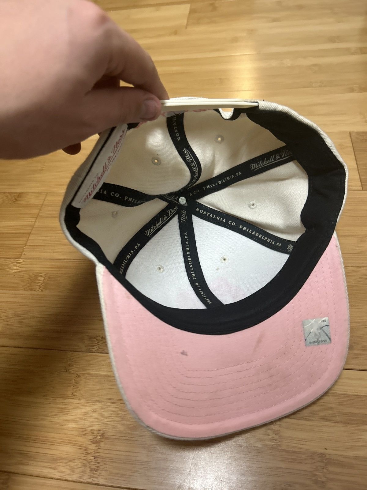 Mitchell & Ness Cream color Celtics cap Size 30 - 3 Thumbnail