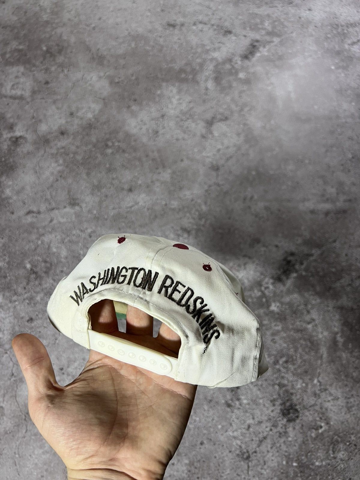 NFL Vintage Washington Redskins Cap Hat Bulls Buffalo Bills Size ONE SIZE - 4 Thumbnail