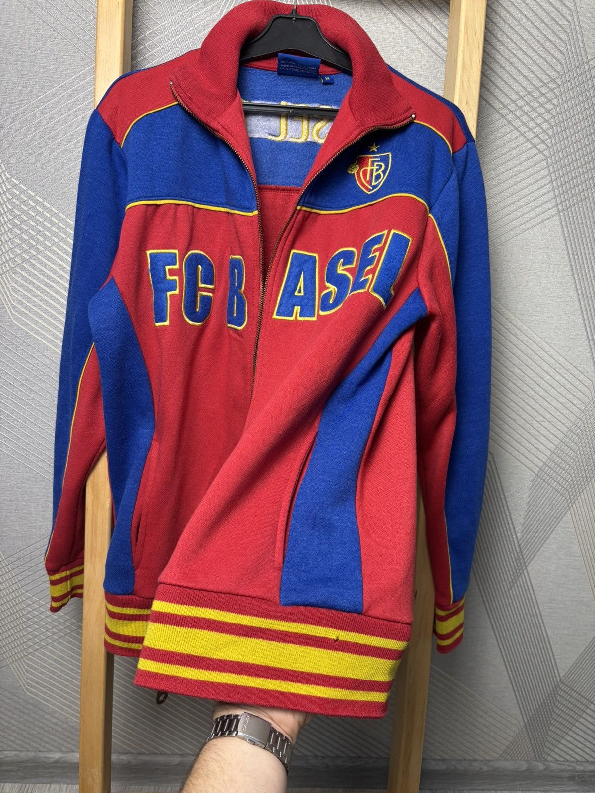 Vintage Vintage FC Basel 1893 Streetwear Zip Hoodie Size US M / EU 48-50 / 2 - 23 Thumbnail