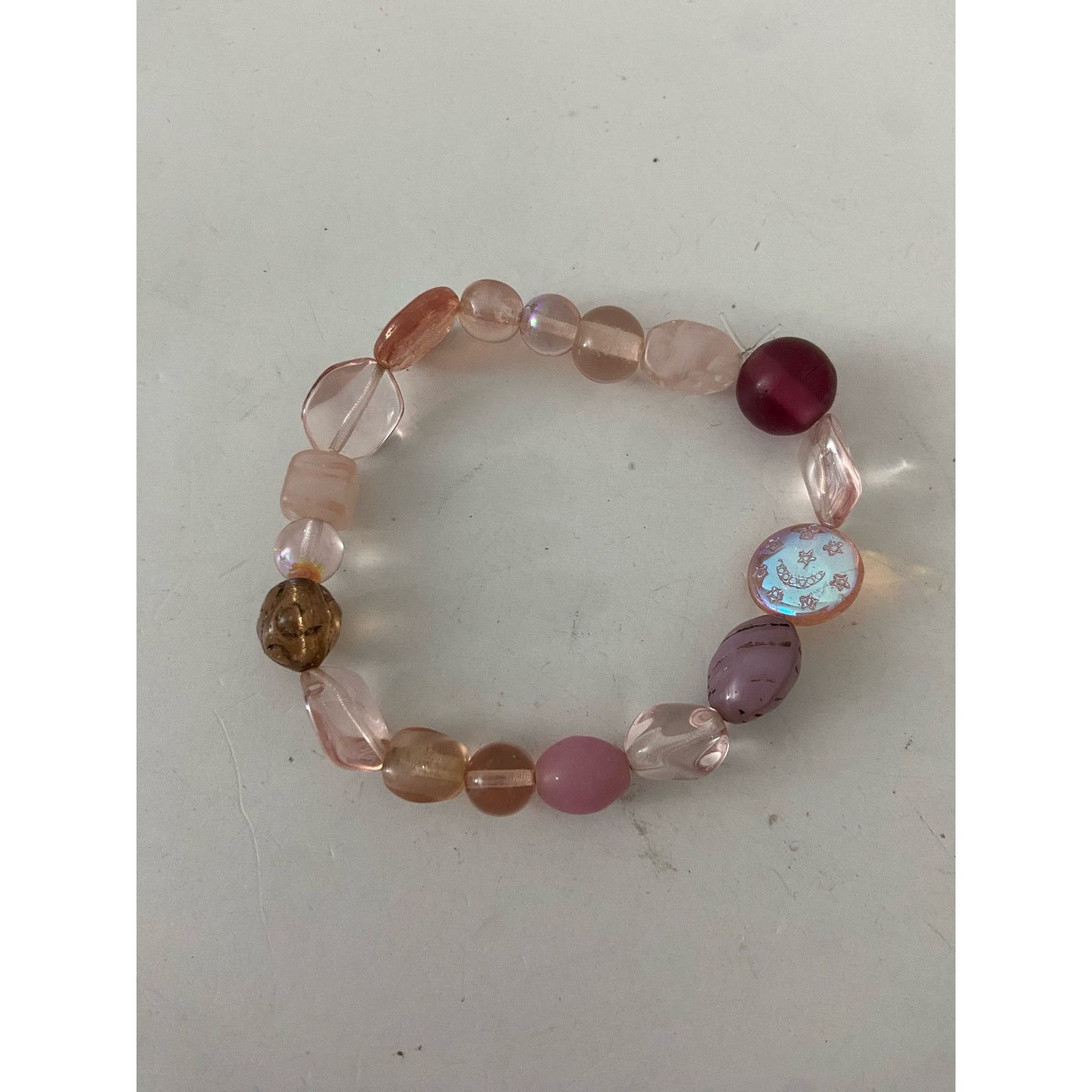 Handmade Handmade pink glass bead bracelet Size ONE SIZE - 4 Thumbnail