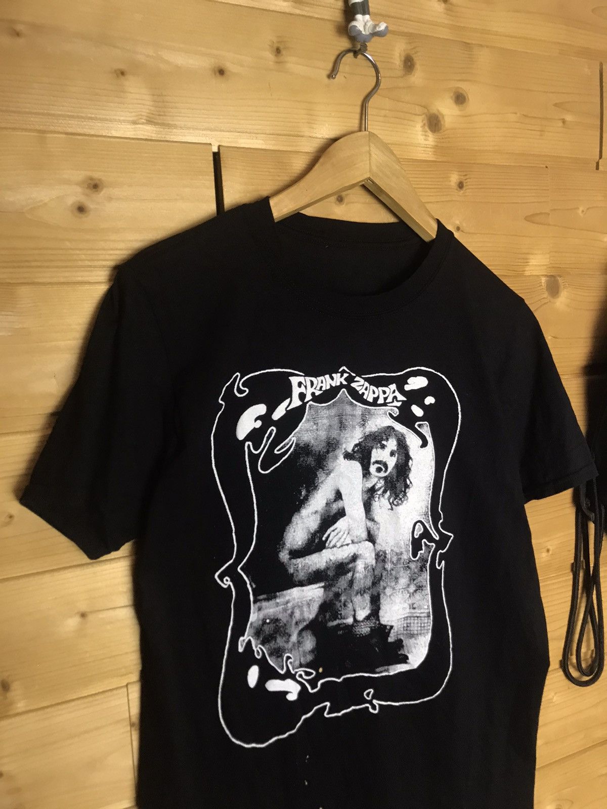 Band Tees Frank Zappa on toilet t shirt Size US M / EU 48-50 / 2 - 3 Thumbnail