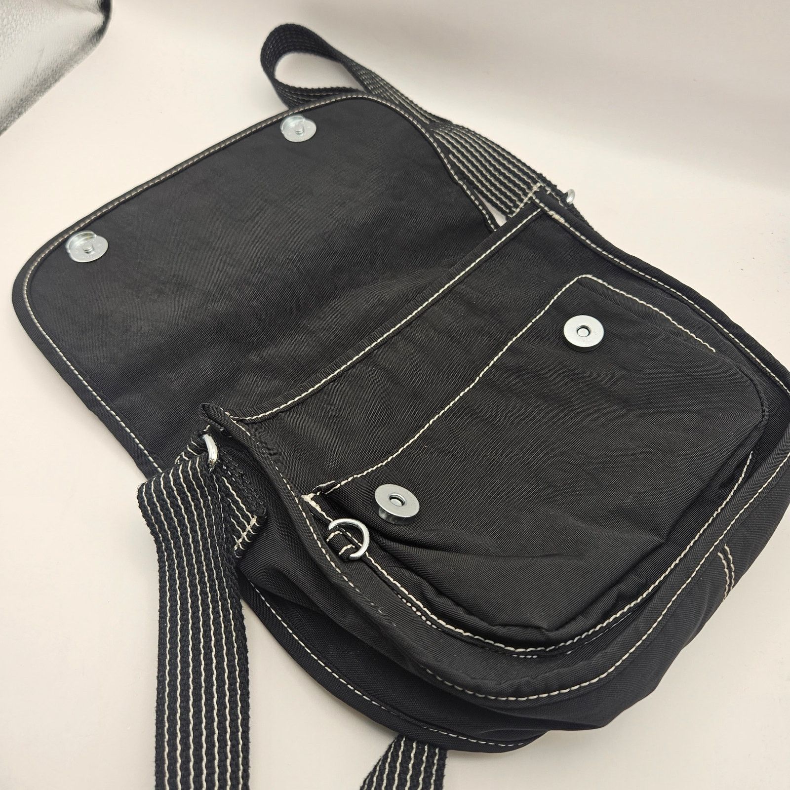 Other KIPLING FINLEY CROSSBODY NYLON BAG FLAP CLOSURE BLACK Size ONE SIZE - 3 Thumbnail