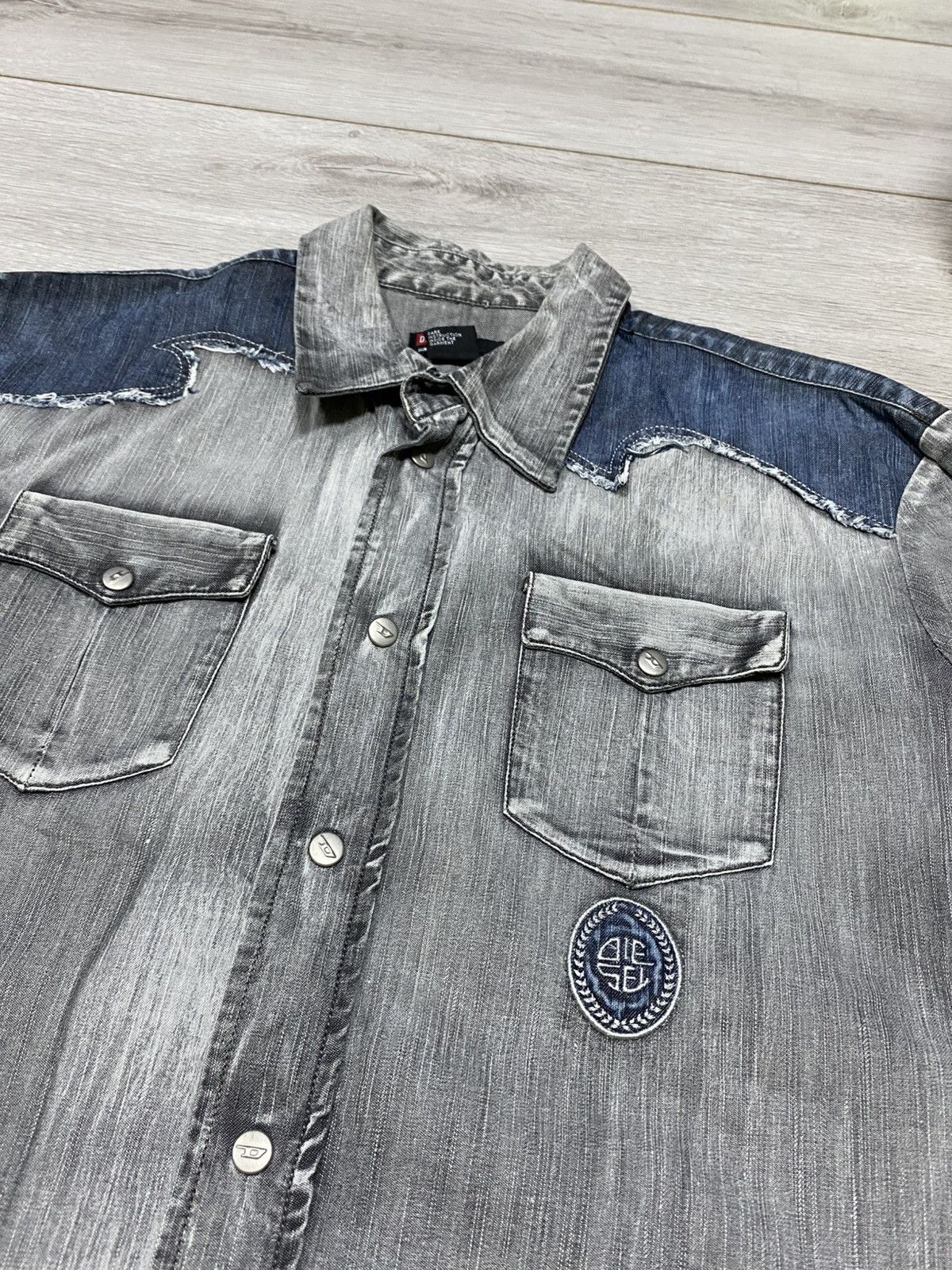 Diesel Diesel vintage western style cowboy denim shirt buttons up Size US M / EU 48-50 / 2 - 4 Thumbnail