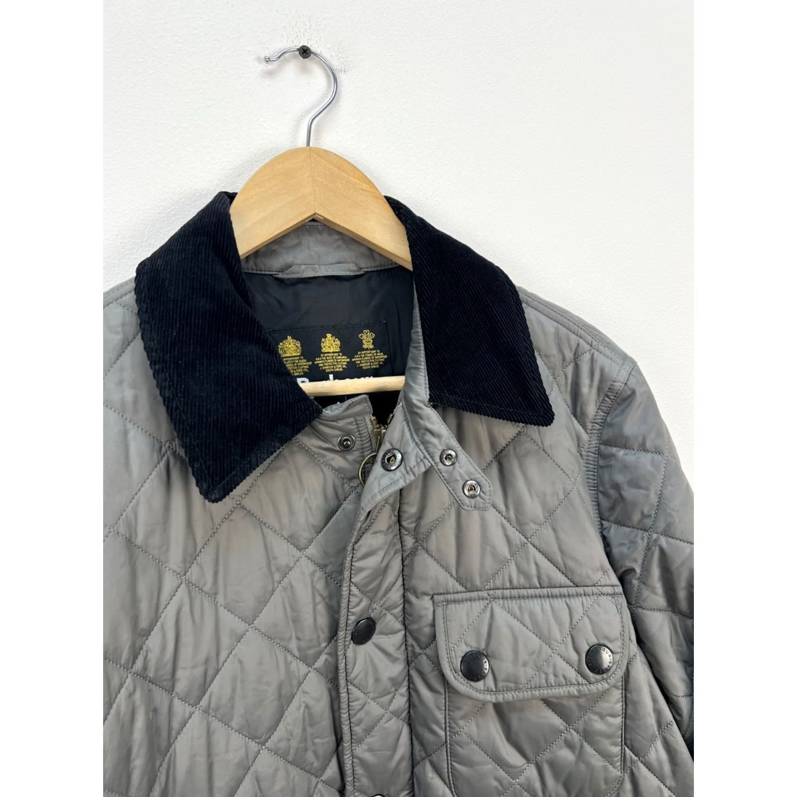 Barbour Barbour Jacket Quilted Barbour Barnett Quilt Jacket Size S Men Gray Quilt Jacket Barbour Men S Clothing 1990s? Size US S / EU 44-46 / 1 - 4 Thumbnail