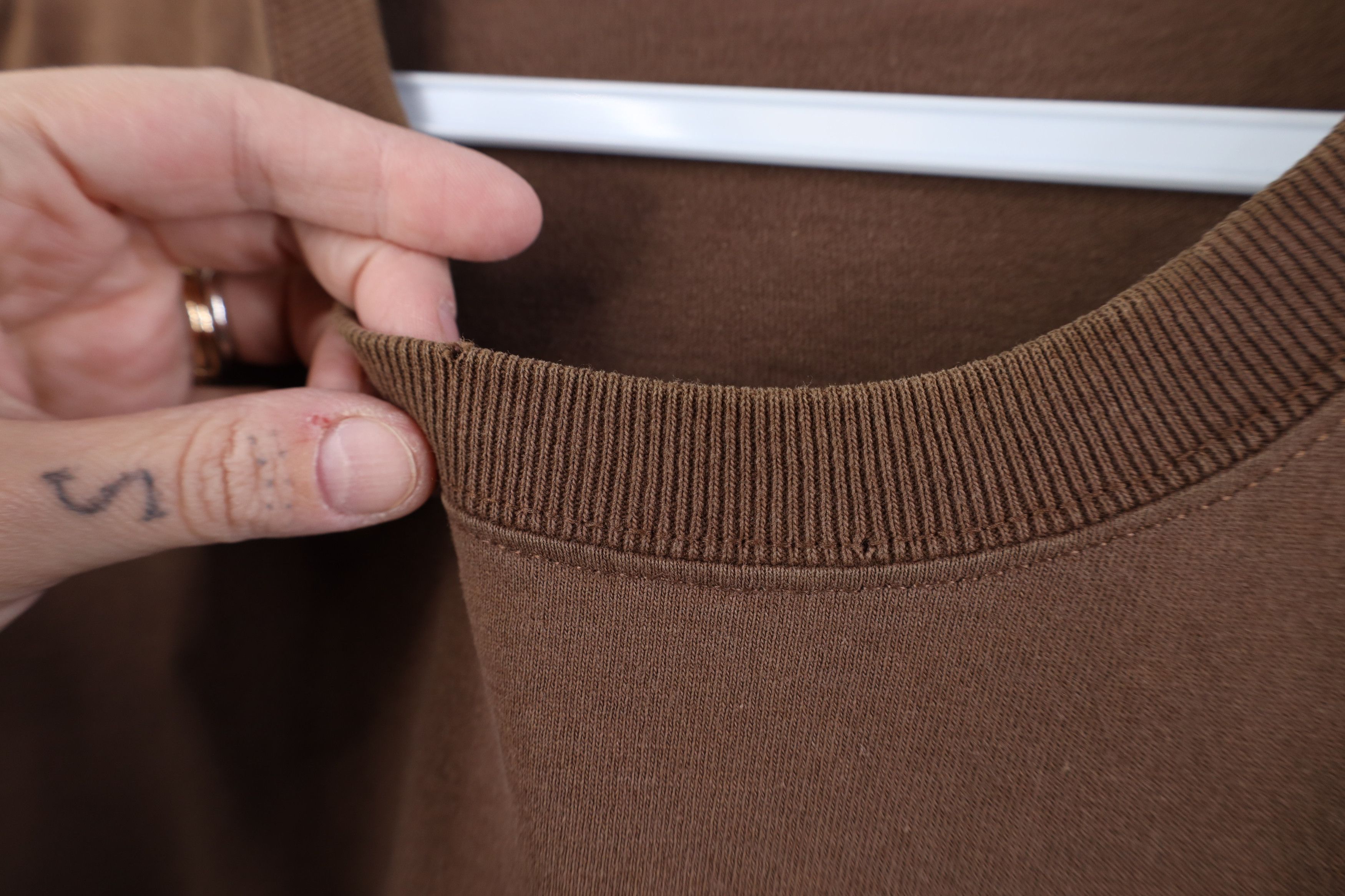 Vintage Vintage 90s Y2K Streetwear Blank Pocket T-Shirt Brown Cotton Size US L / EU 52-54 / 3 - 6 Thumbnail