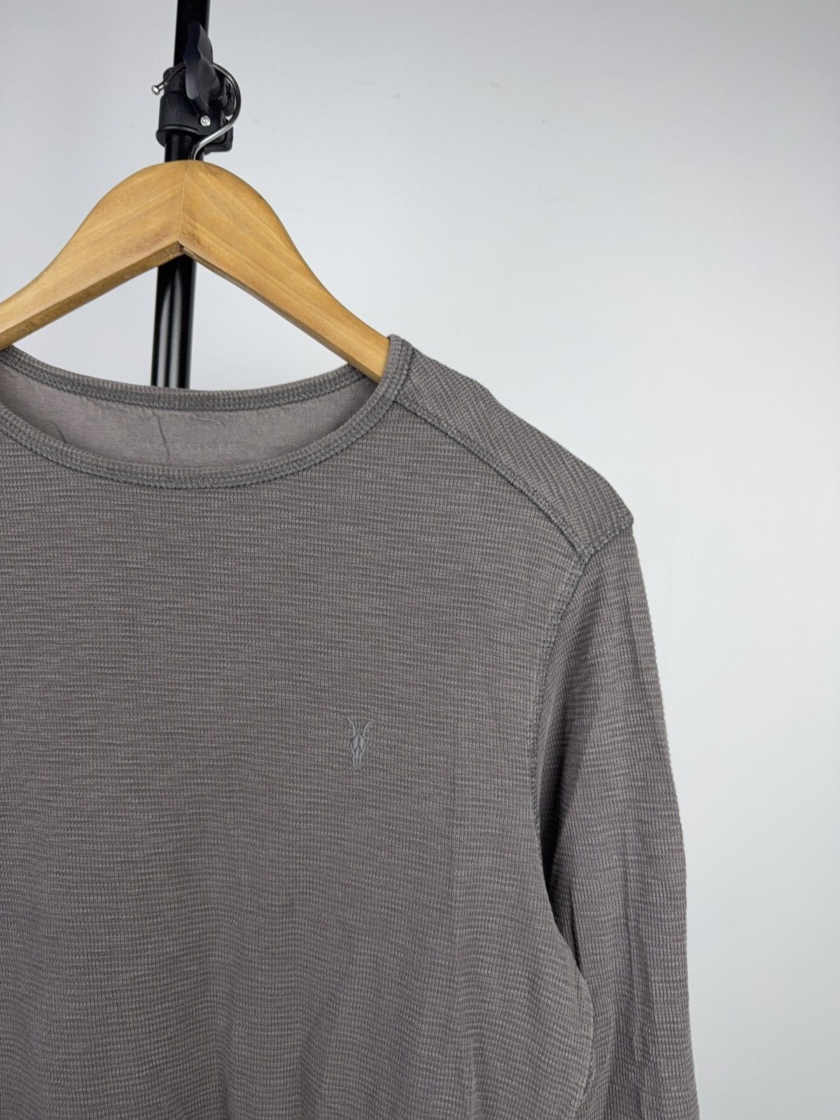 Allsaints 00s AllSaints Ribbed Thermal Long Sleeve Crewneck Grey Size US S / EU 44-46 / 1 - 3 Thumbnail