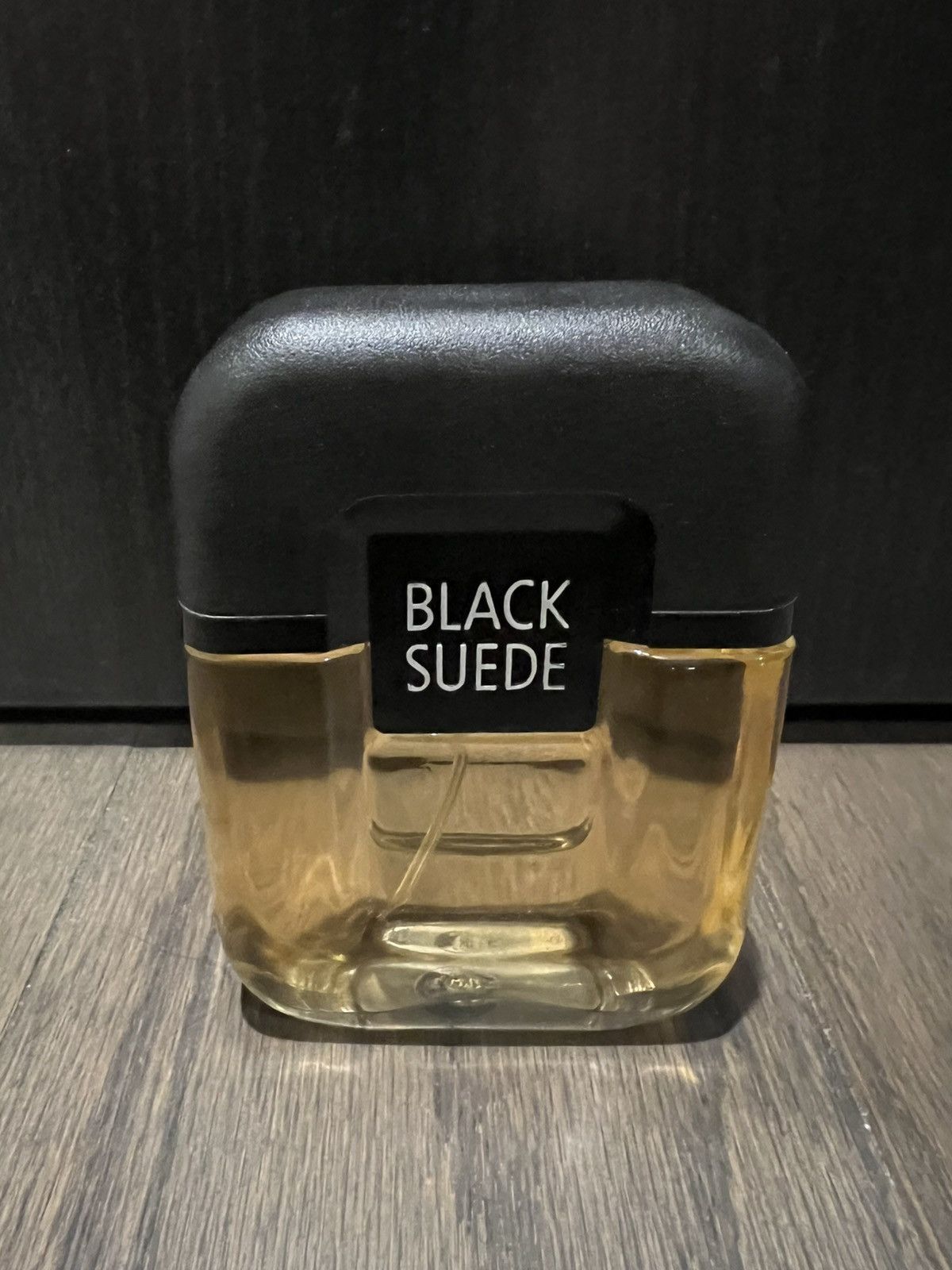 Tom Ford Tom Ford Black Suede EDP 100ml Discontinued Perfume Size ONE SIZE - 1 Thumbnail