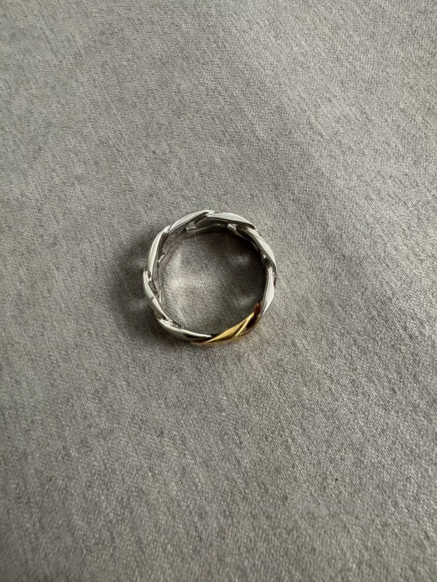 Louis Vuitton Louis Vuitton Chain Links Metal Ring. Size ONE SIZE - 2 Thumbnail