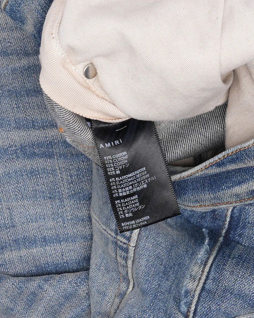 Amiri o1w1db11224 Logo Patch Jean in Blue Size US 34 / EU 50 - 4 Thumbnail