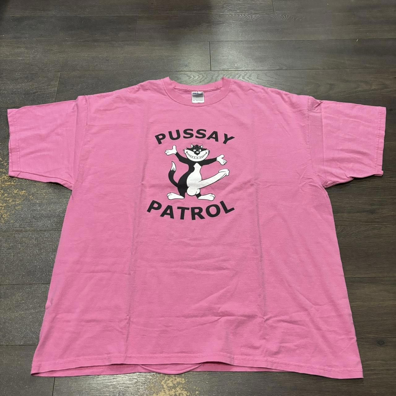 Gildan Vintage pussay patrol big gay Andy t shirt 00s XXL Size US XXL / EU 58 / 5 - 3 Thumbnail